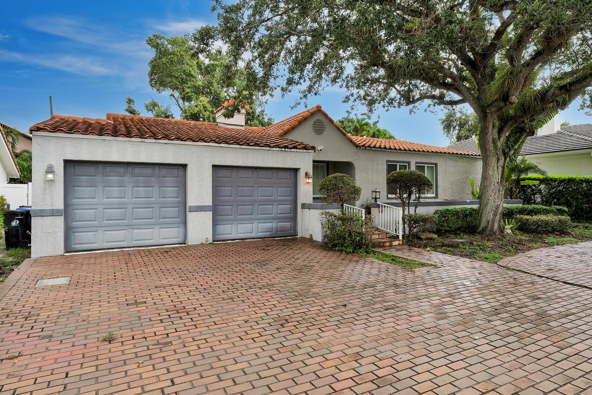 805 SE 10th St Fort Lauderdale, FL 33316