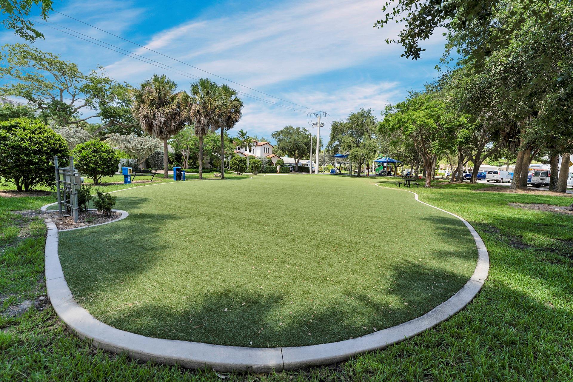 805 SE 10th St Fort Lauderdale, FL 33316