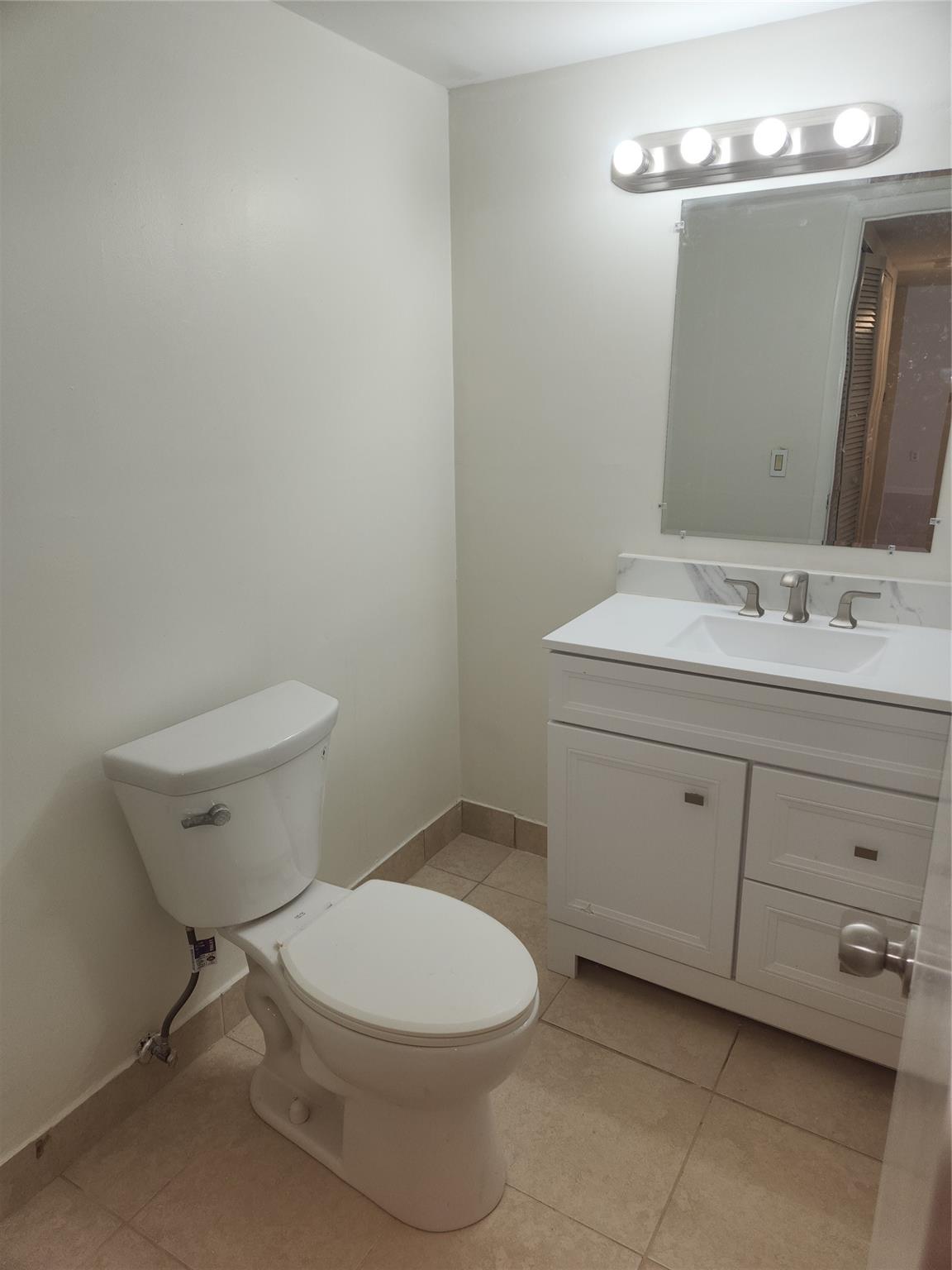 17890 W Dixie Hwy #619,North Miami Beach, FL 33160