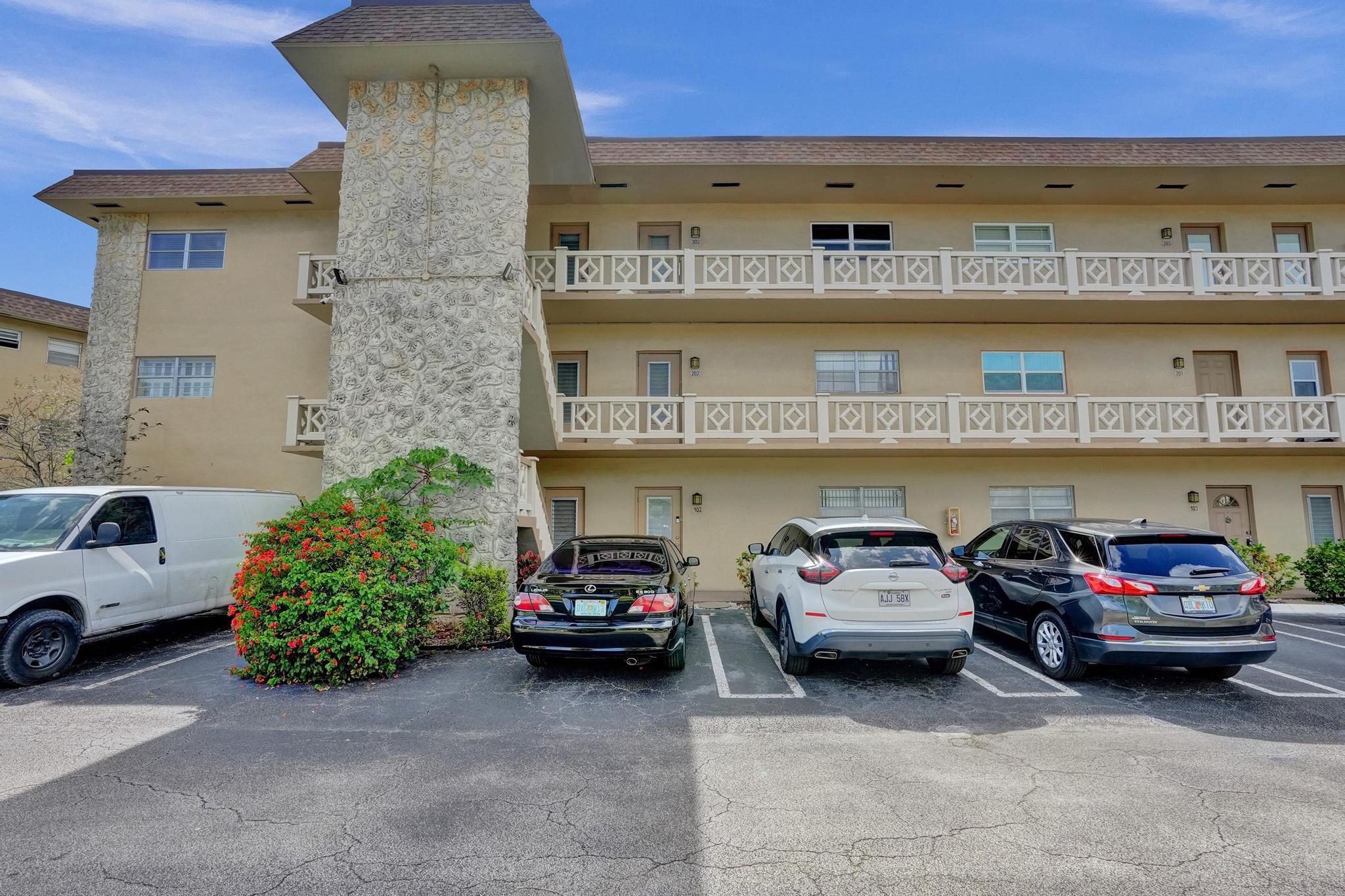 5071 W Oakland Park Blvd #302