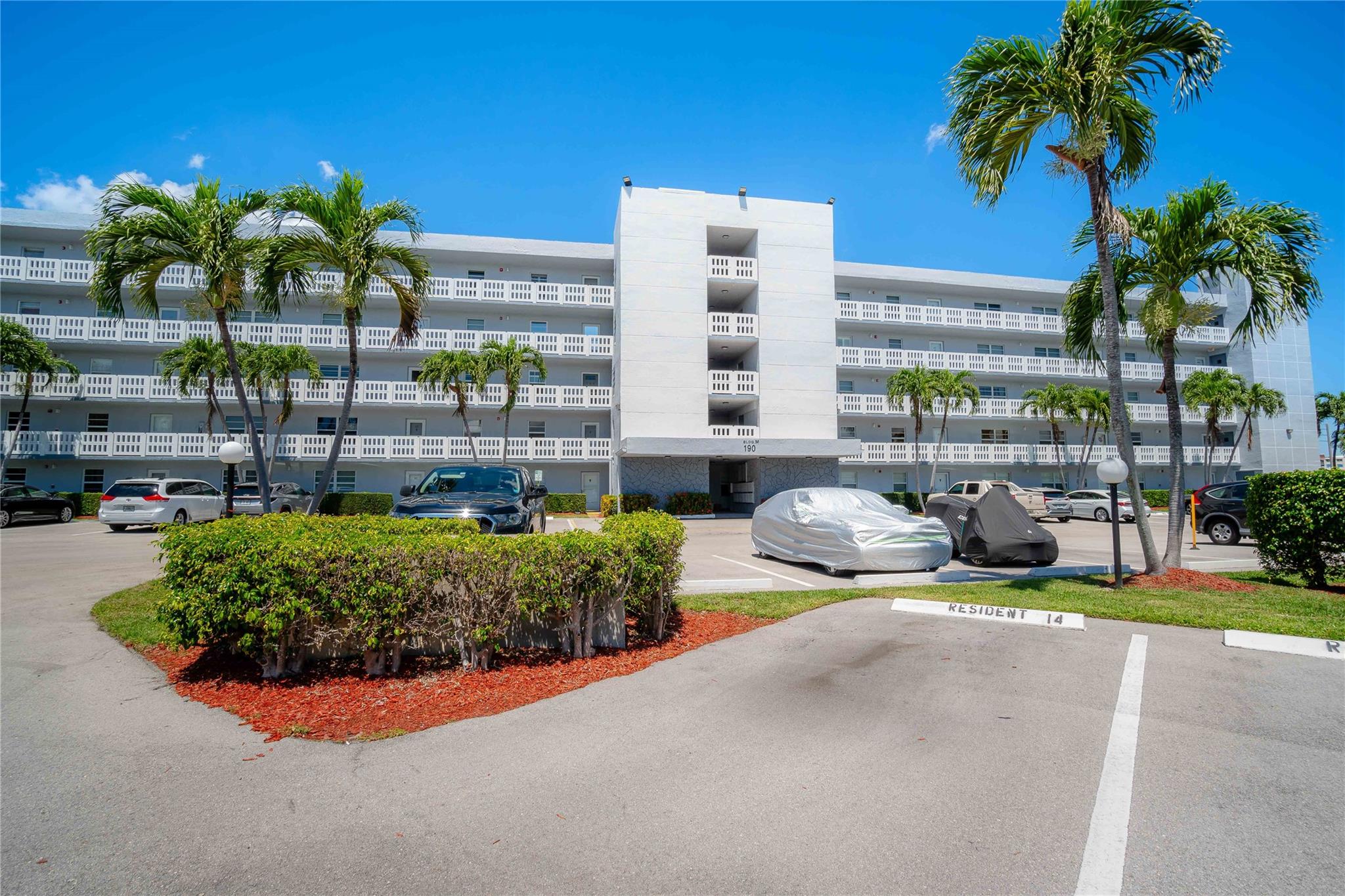 190 SE 5th Ave #501