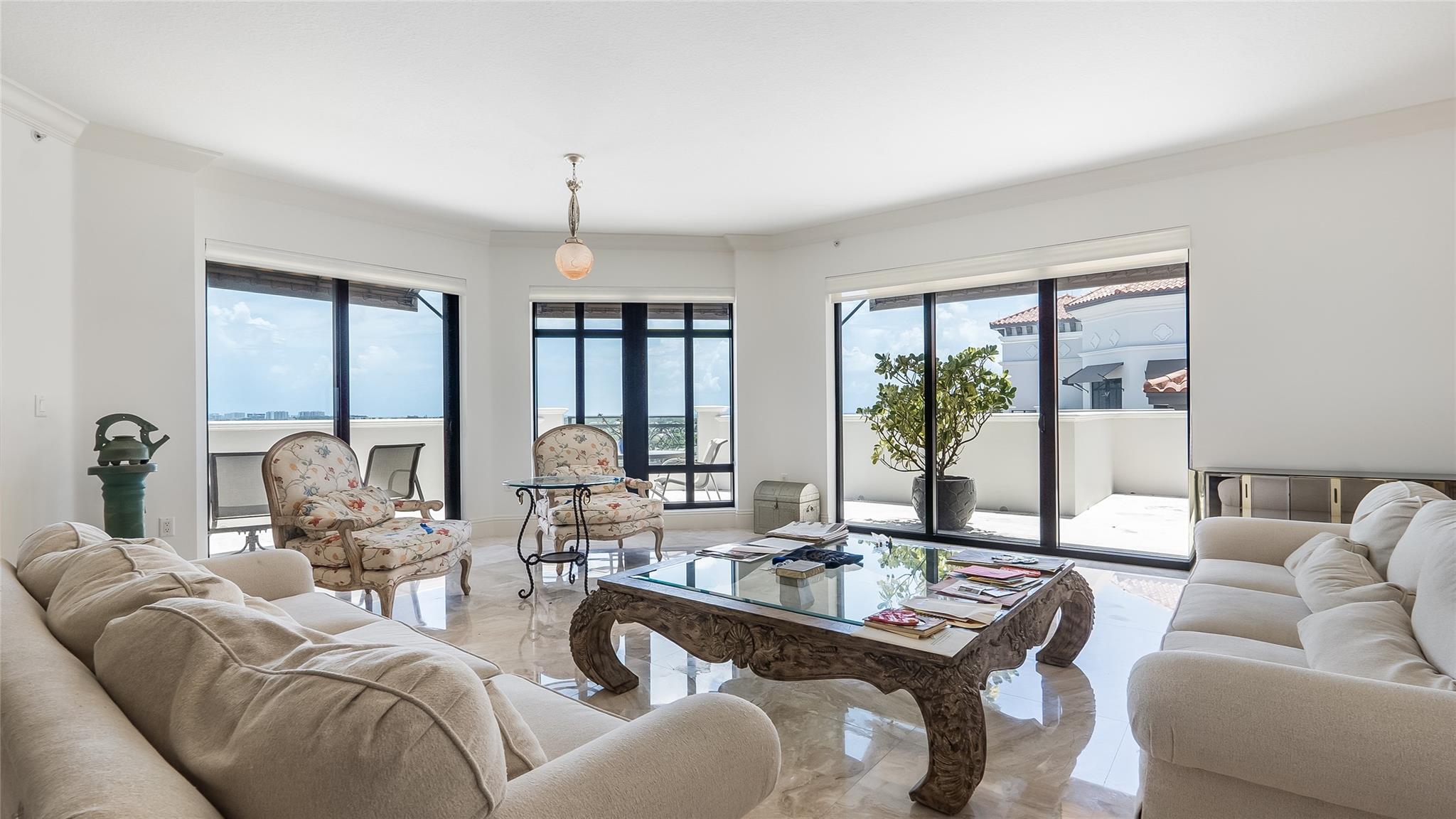 200 E Palmetto Park Rd #PH5,Boca Raton, FL 33432