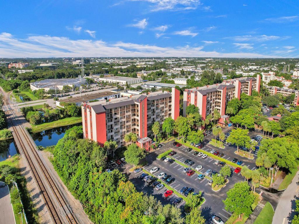 2200 S Cypress Bnd Dr #601