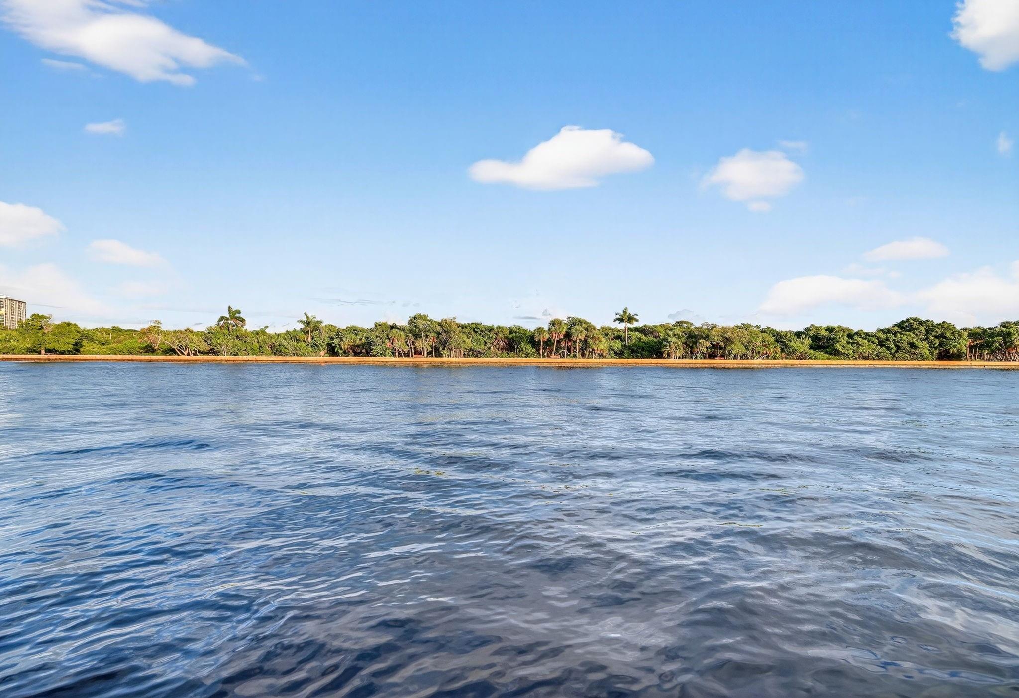 1918 Intracoastal Dr Fort Lauderdale, FL 33305