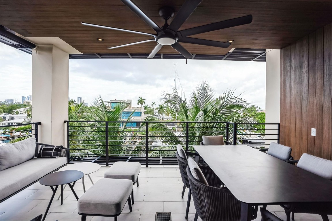 1507 SE 15th #302 Fort Lauderdale, FL 33316