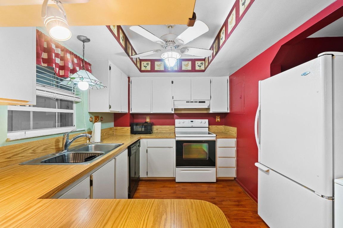 12371 SW 52nd Cooper City, FL 33330