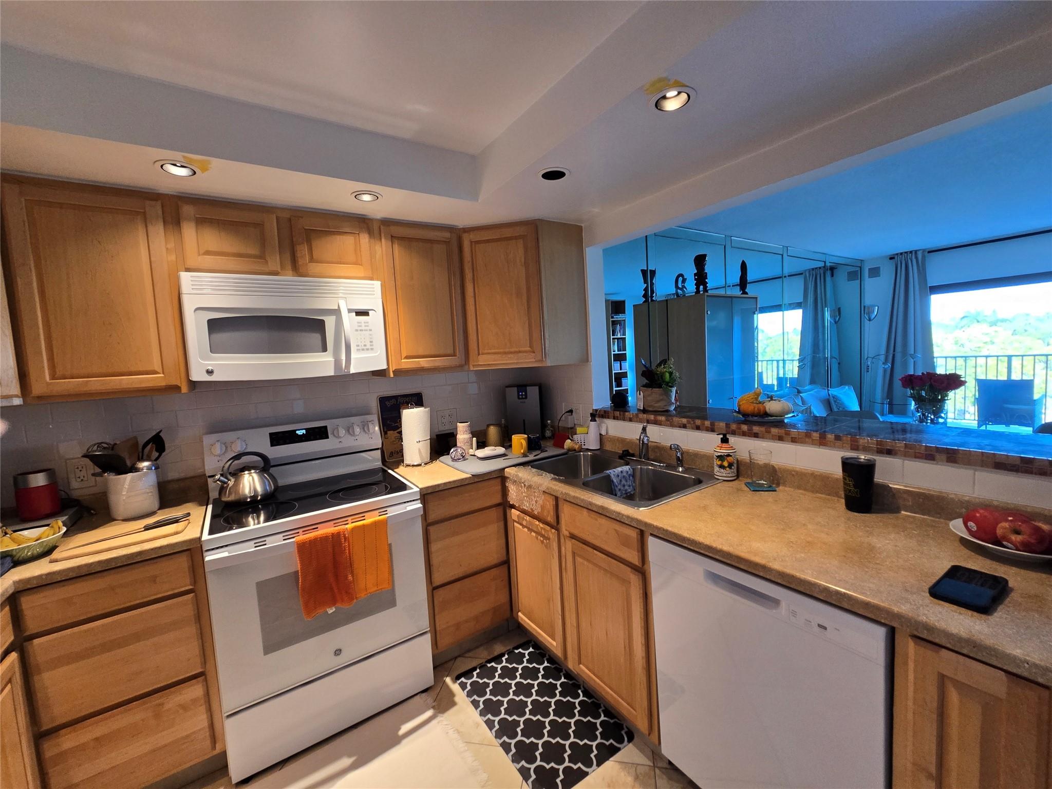 1000 River Reach Dr #419 Fort Lauderdale, FL 33315