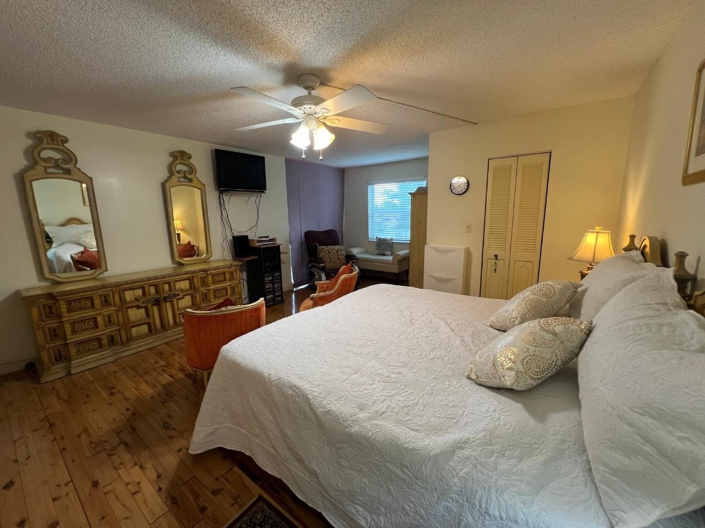 3910 Inverrary Blvd #301B Fort Lauderdale, FL 33319