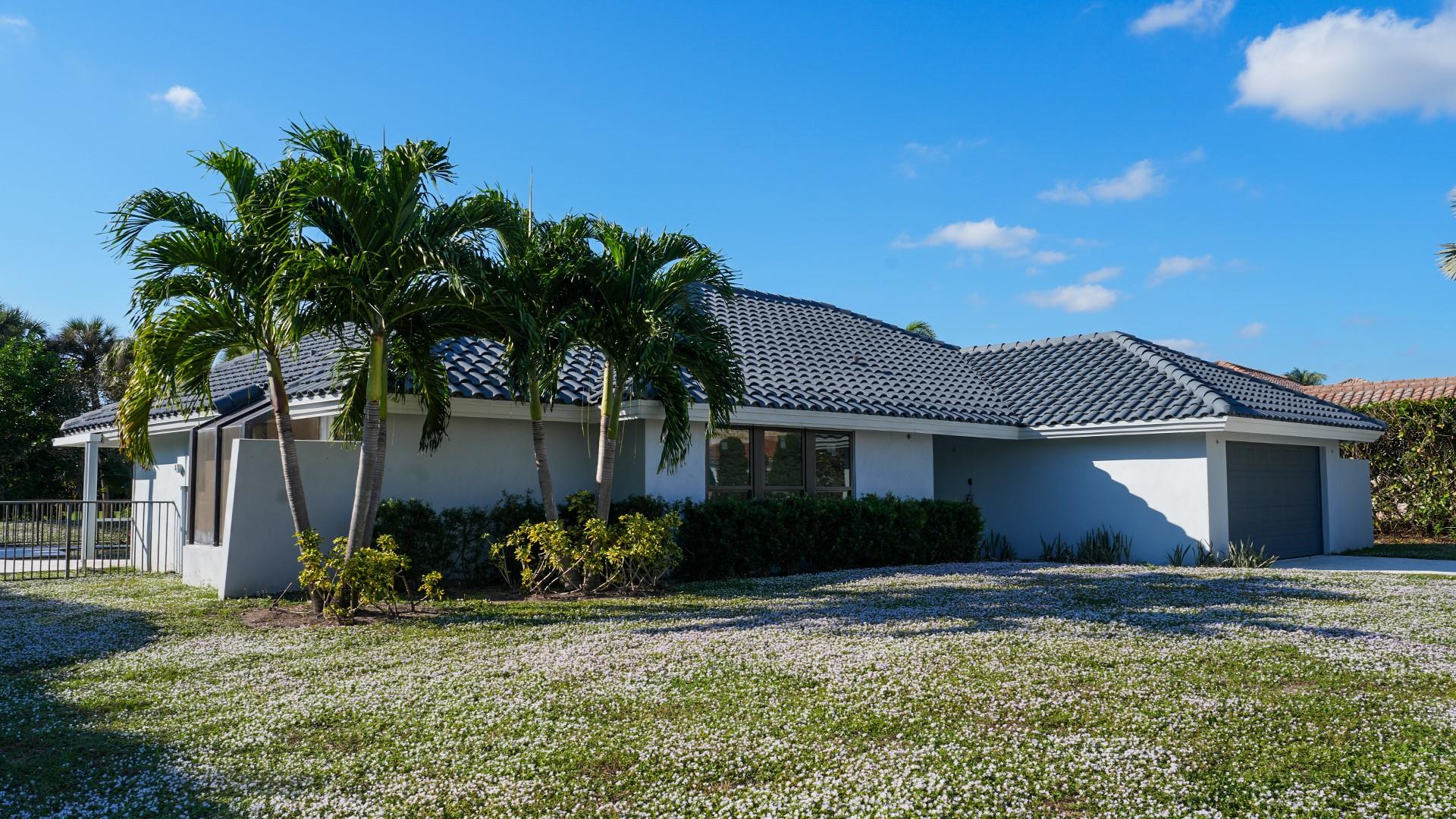 17651 Foxborough Ln Boca Raton, FL 33496