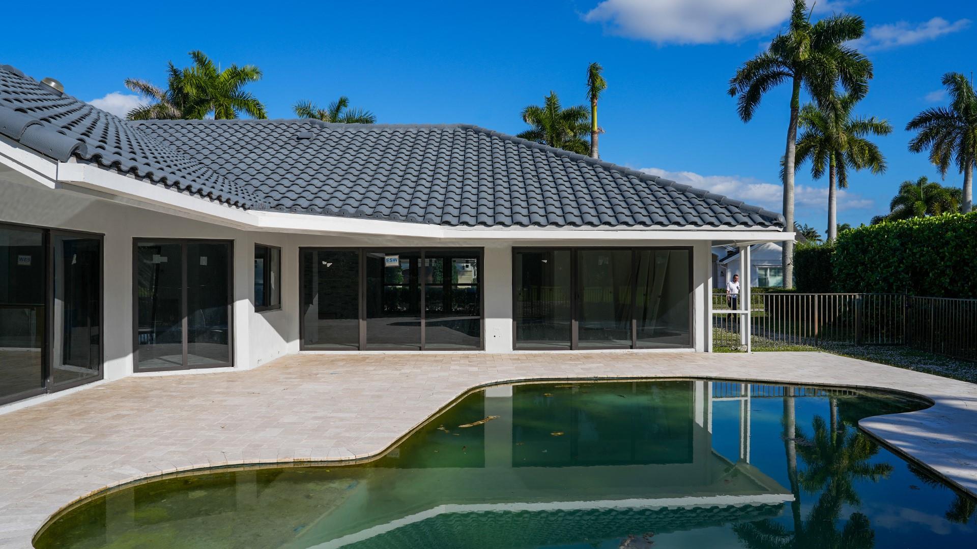 17651 Foxborough Ln Boca Raton, FL 33496