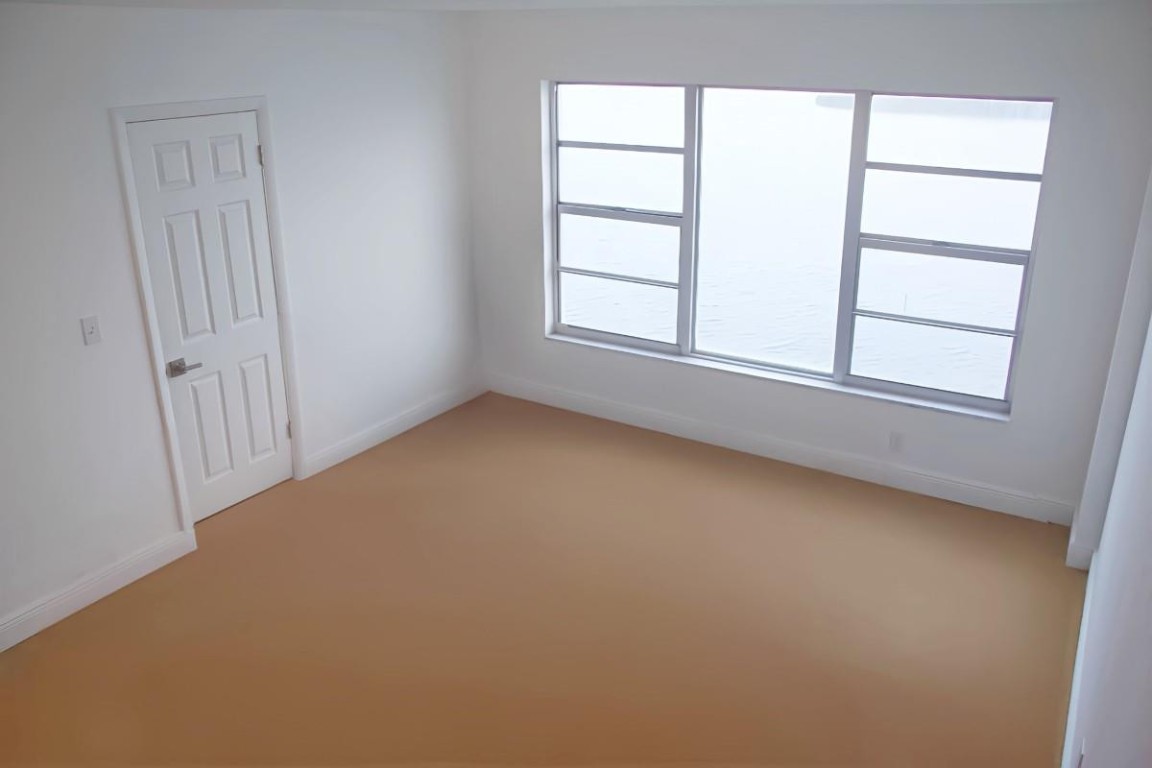 11111 Biscayne #1901 Miami, FL 33181