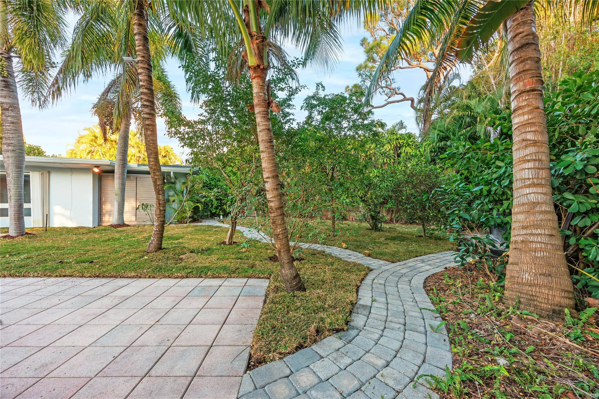 2614 NE 15th Fort Lauderdale, FL 33304