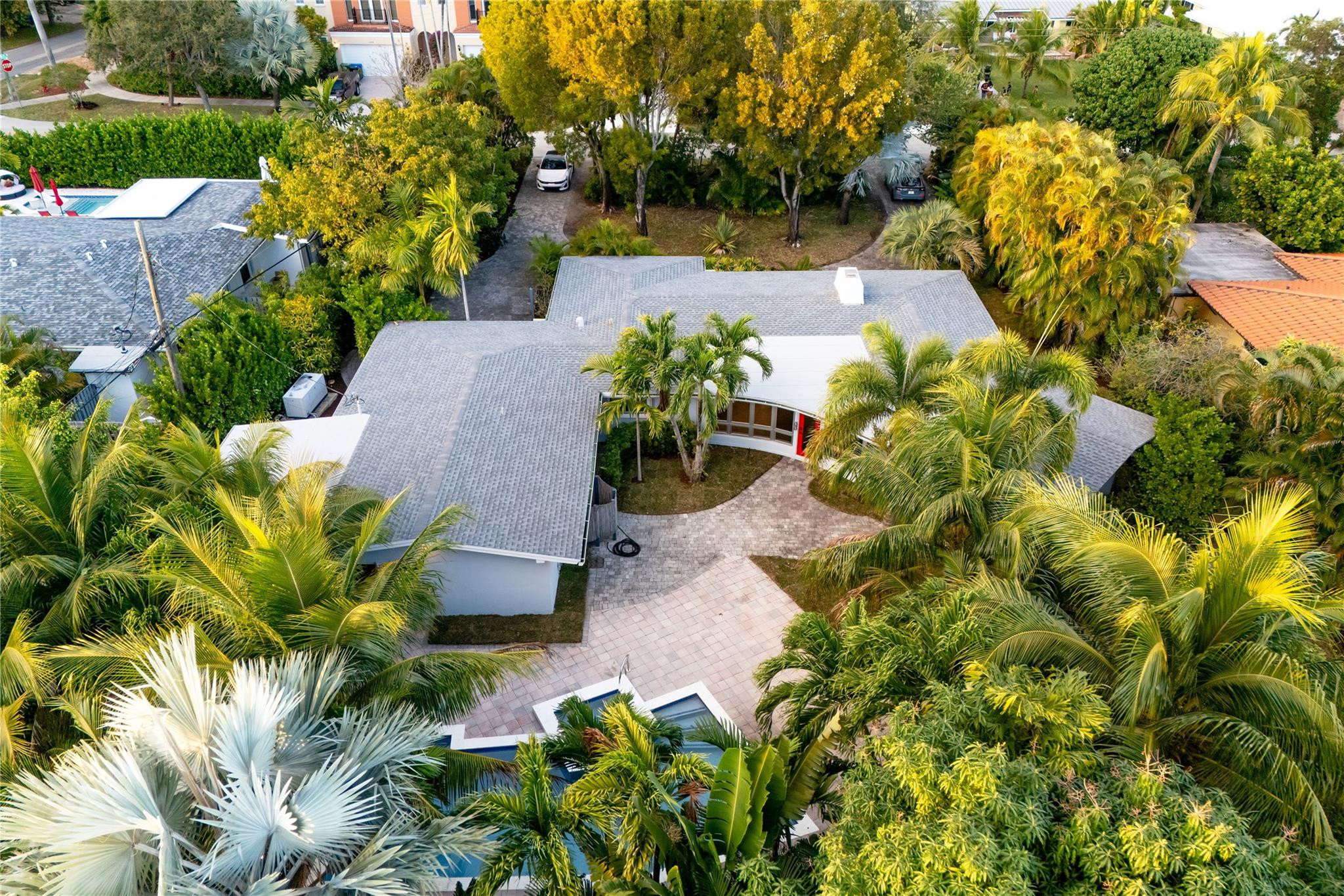 2614 NE 15th Fort Lauderdale, FL 33304