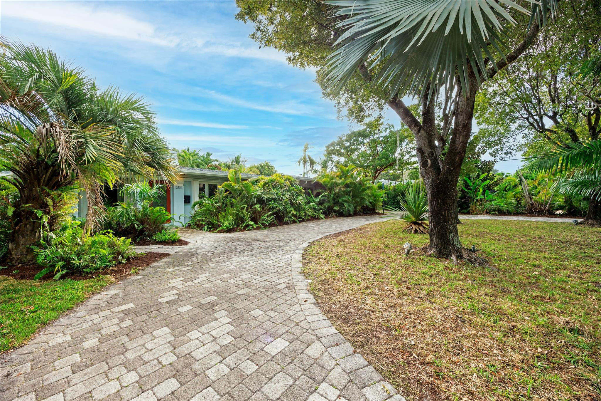 2614 NE 15th Fort Lauderdale, FL 33304