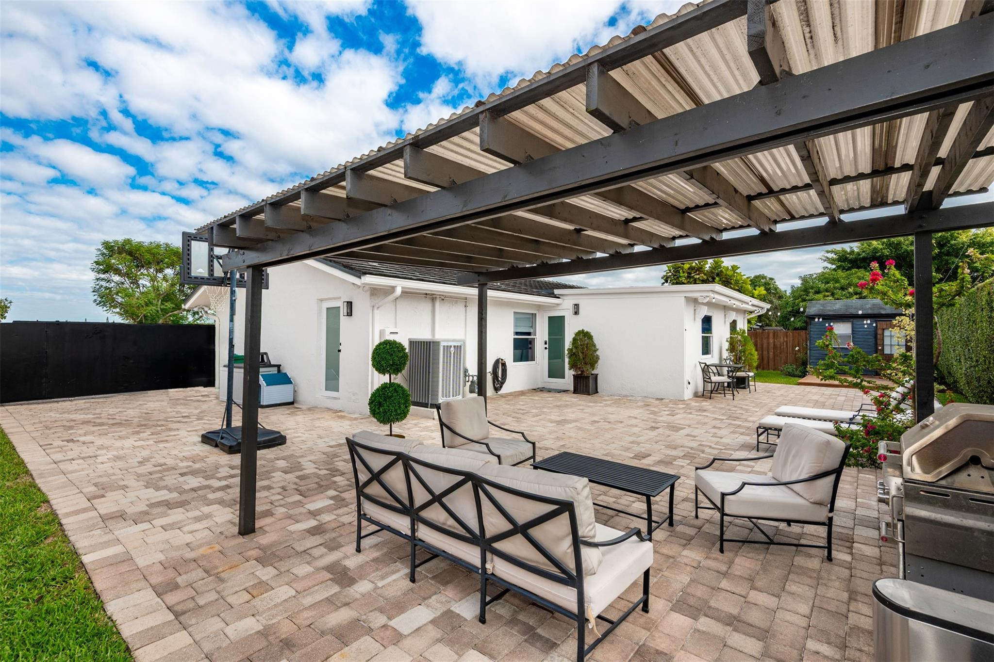 Undisclosed Address Miami, FL 33183