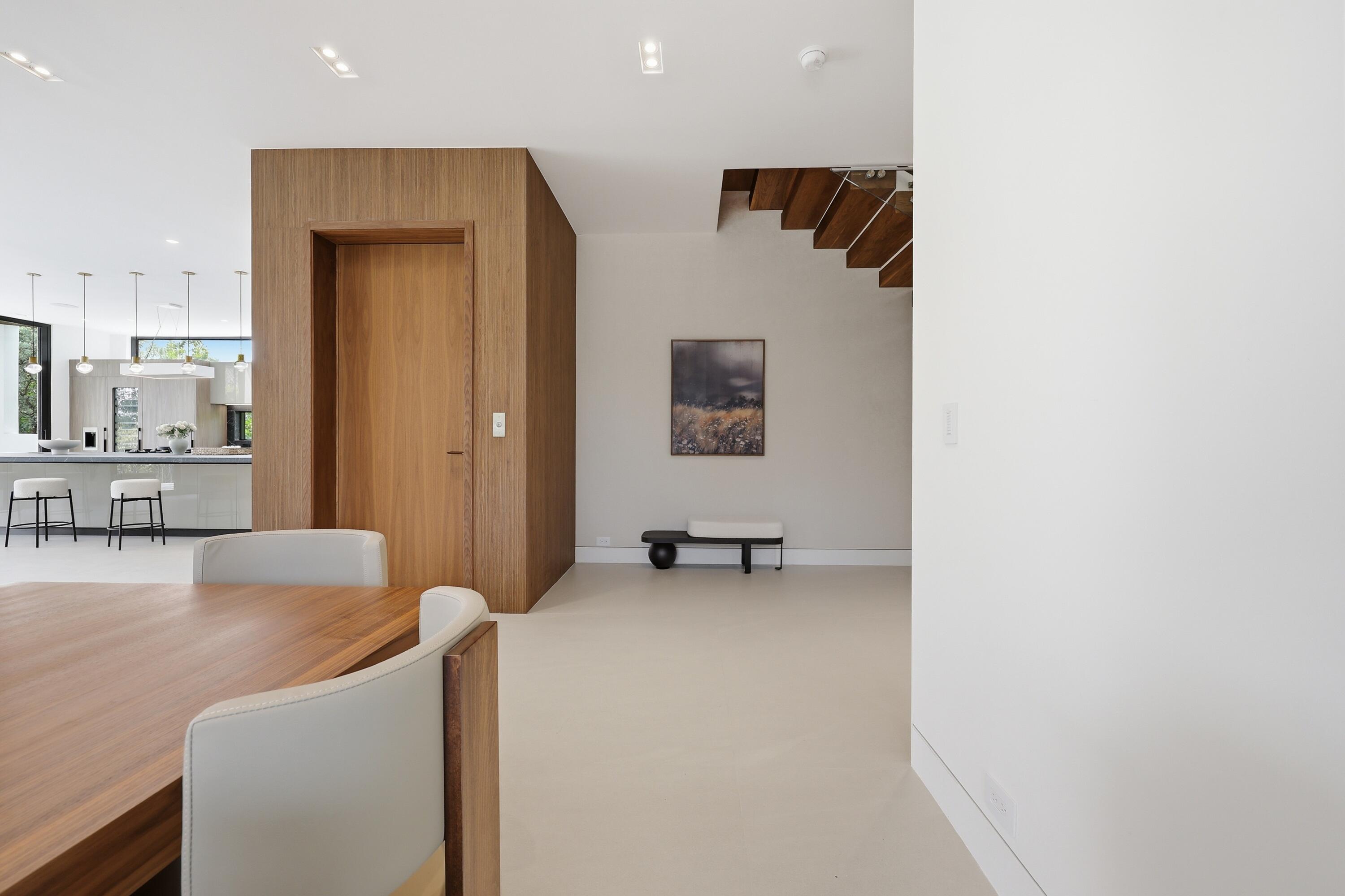 930 S Shore Miami Beach, FL 33141