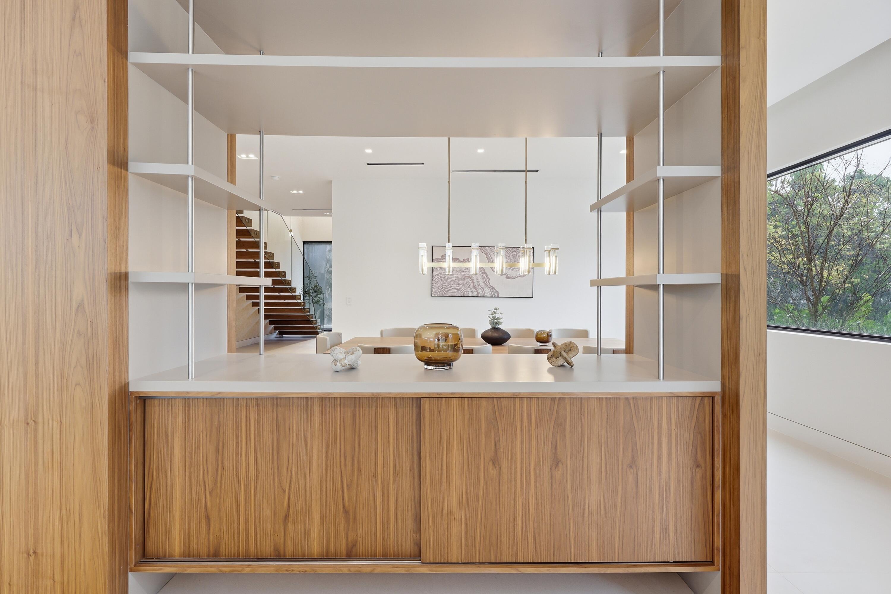 930 S Shore Miami Beach, FL 33141