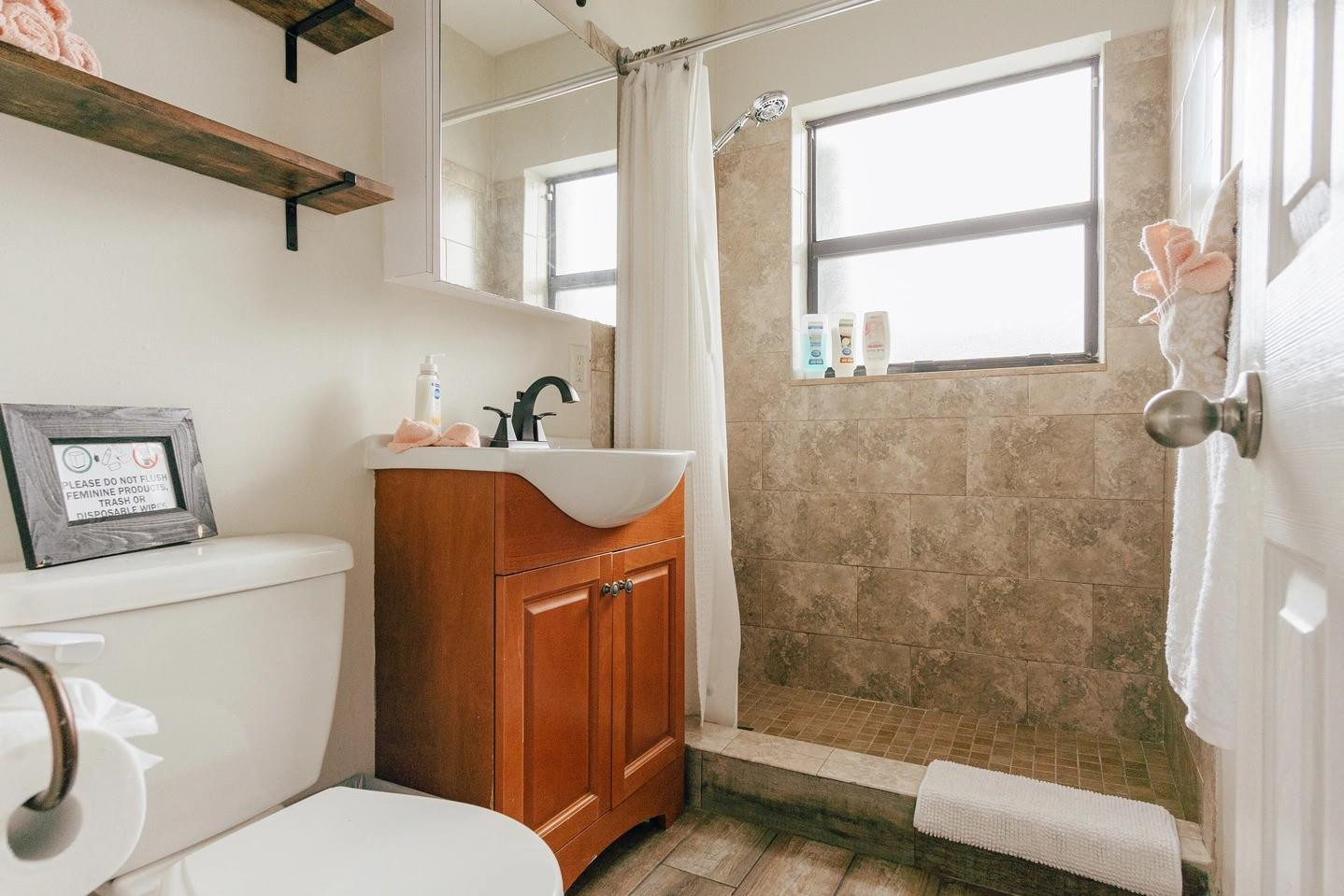 213 Hibiscus Pompano Beach, FL 33062