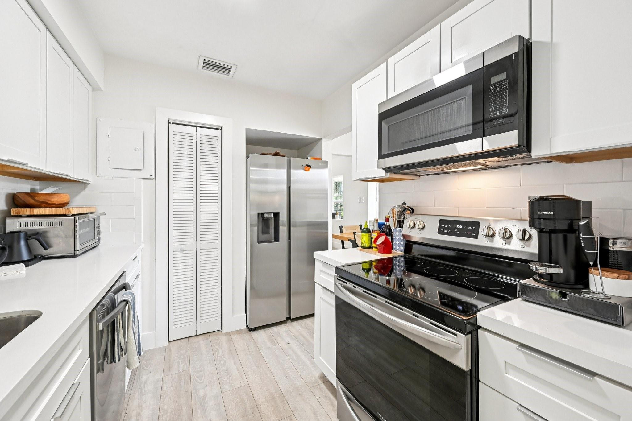 2640 SW 13th Fort Lauderdale, FL 33315