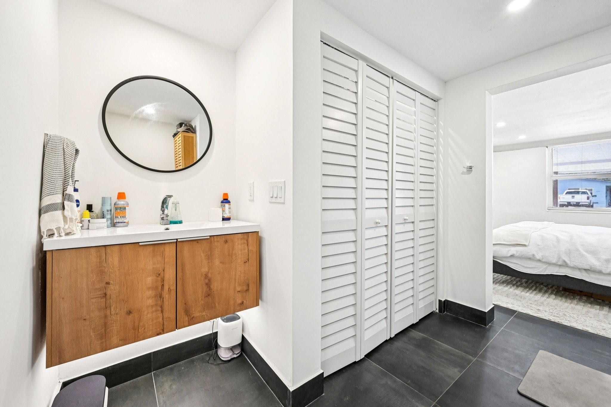 2640 SW 13th Fort Lauderdale, FL 33315