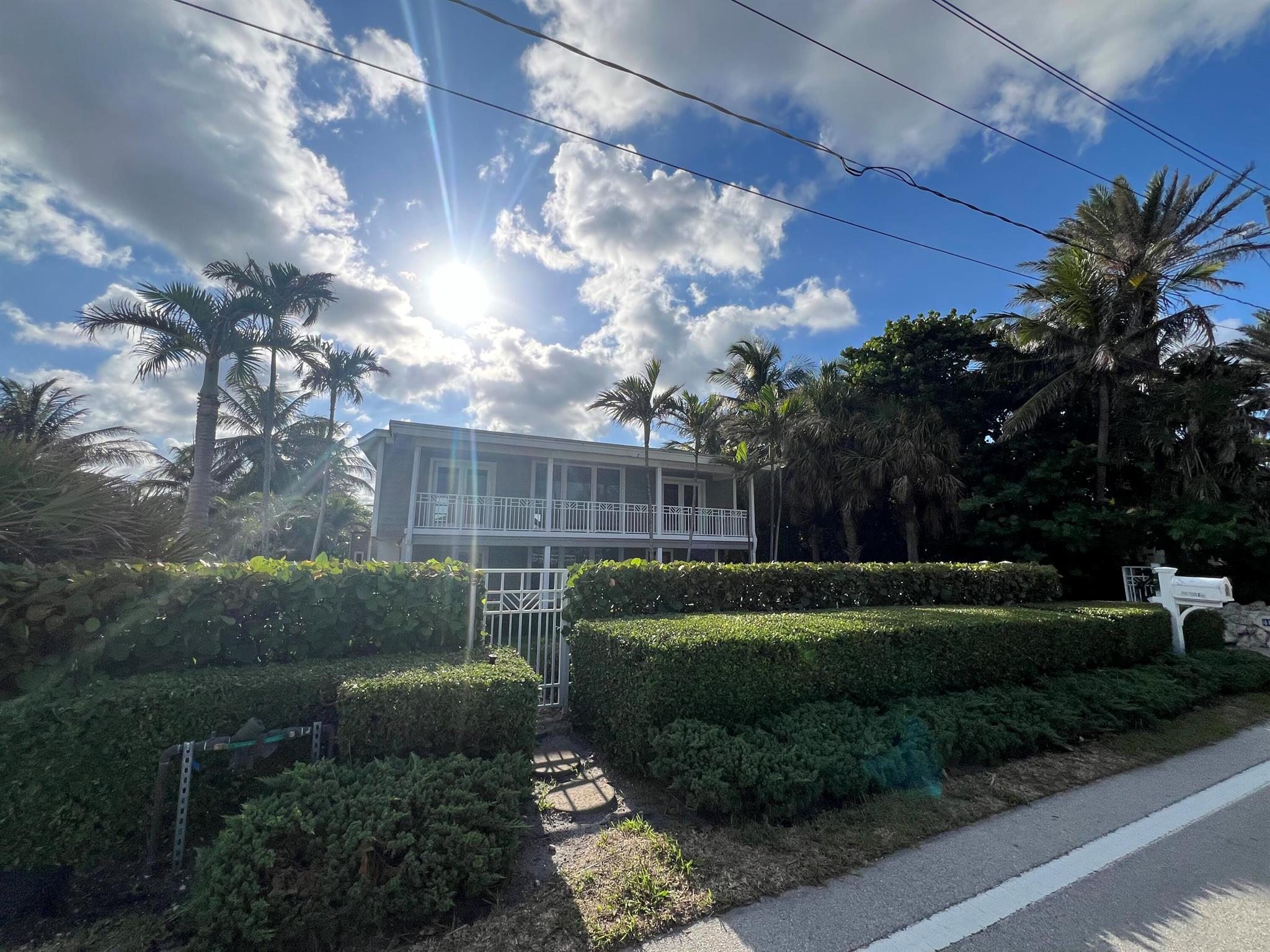 4000 S Ocean Blvd,Manalapan, FL 33462