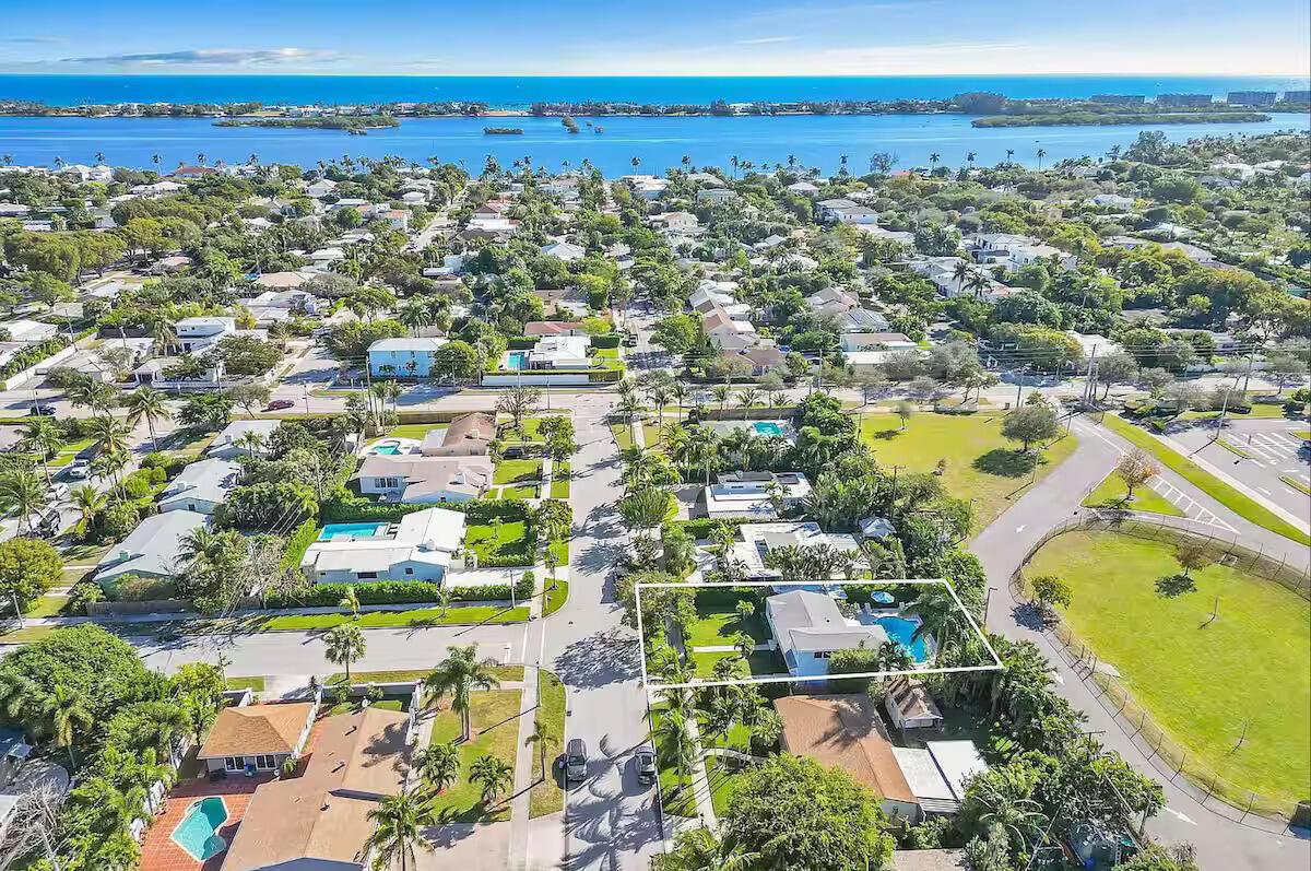 322 Maddock St,West Palm Beach, FL 33405