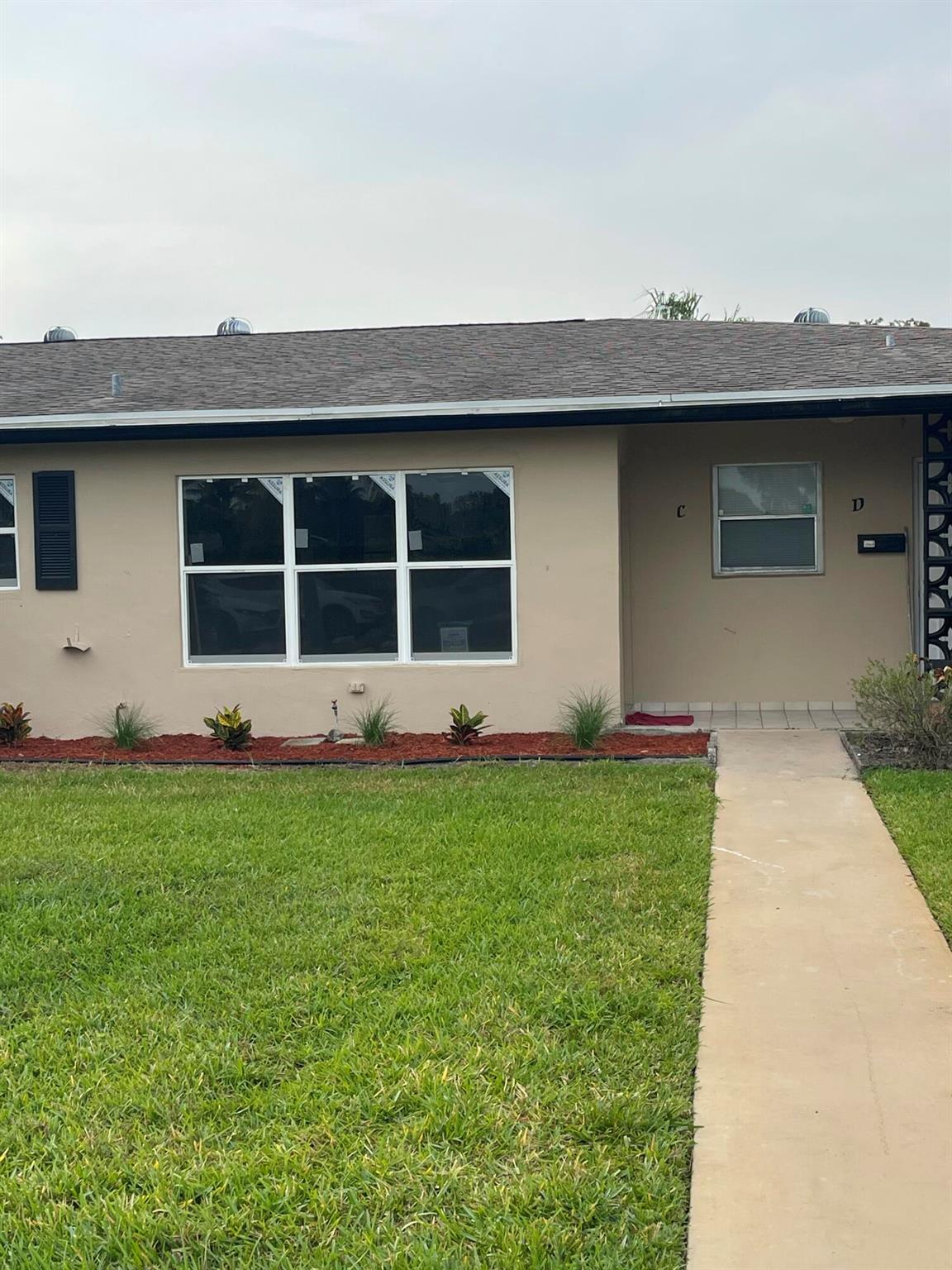 892 N High Pt Blvd #C