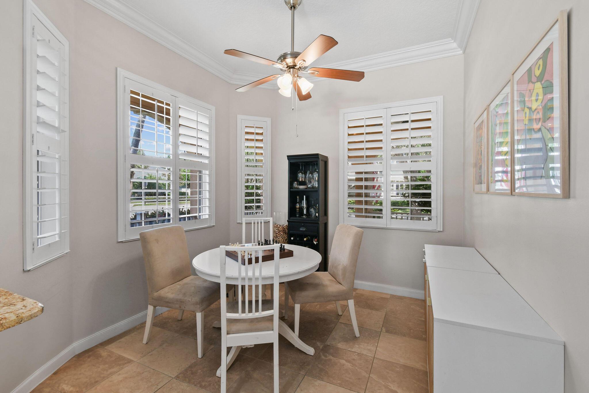 2584 E Community Dr Jupiter, FL 33458