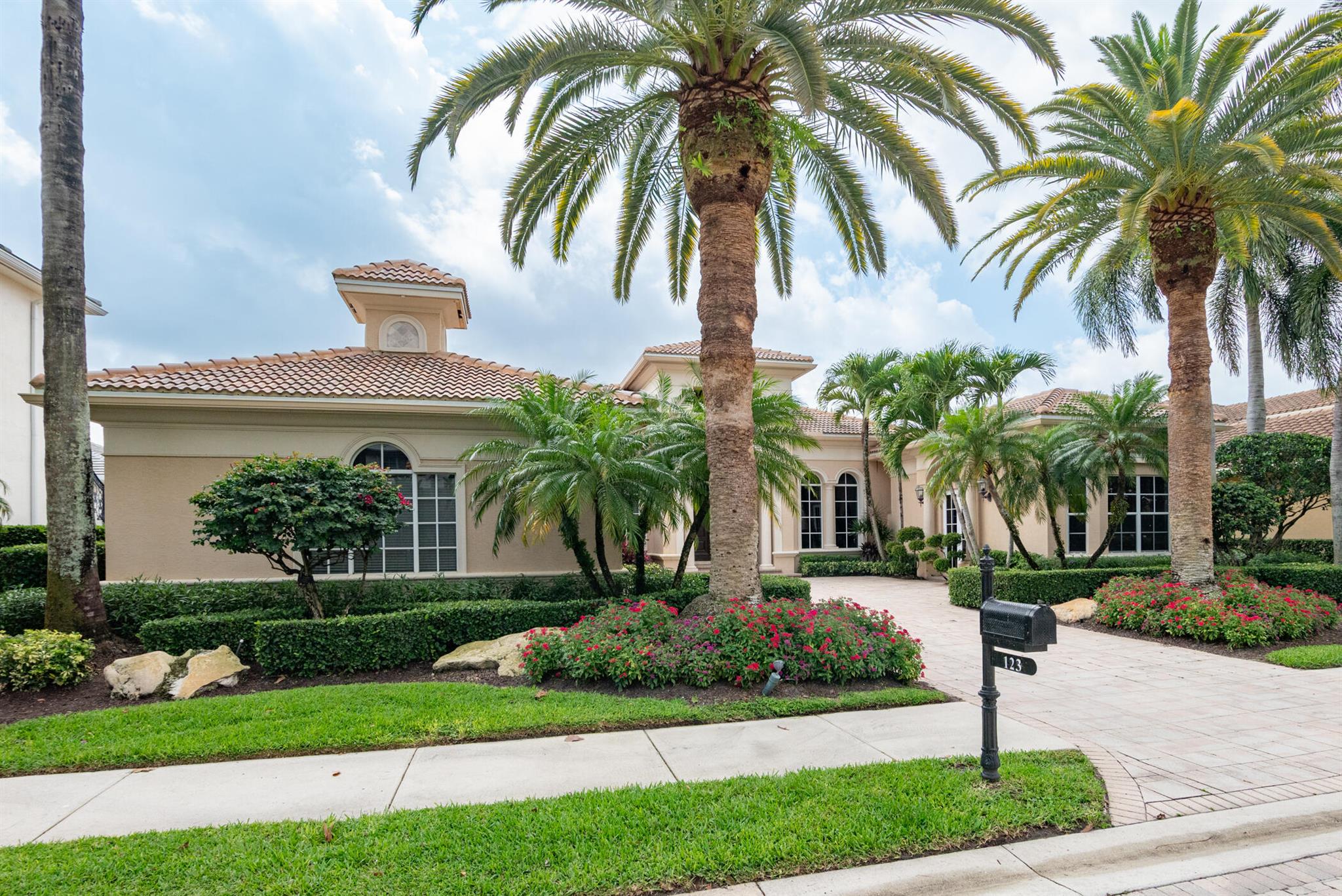 123 Grand Palm Way,Palm Beach Gardens, FL 33418
