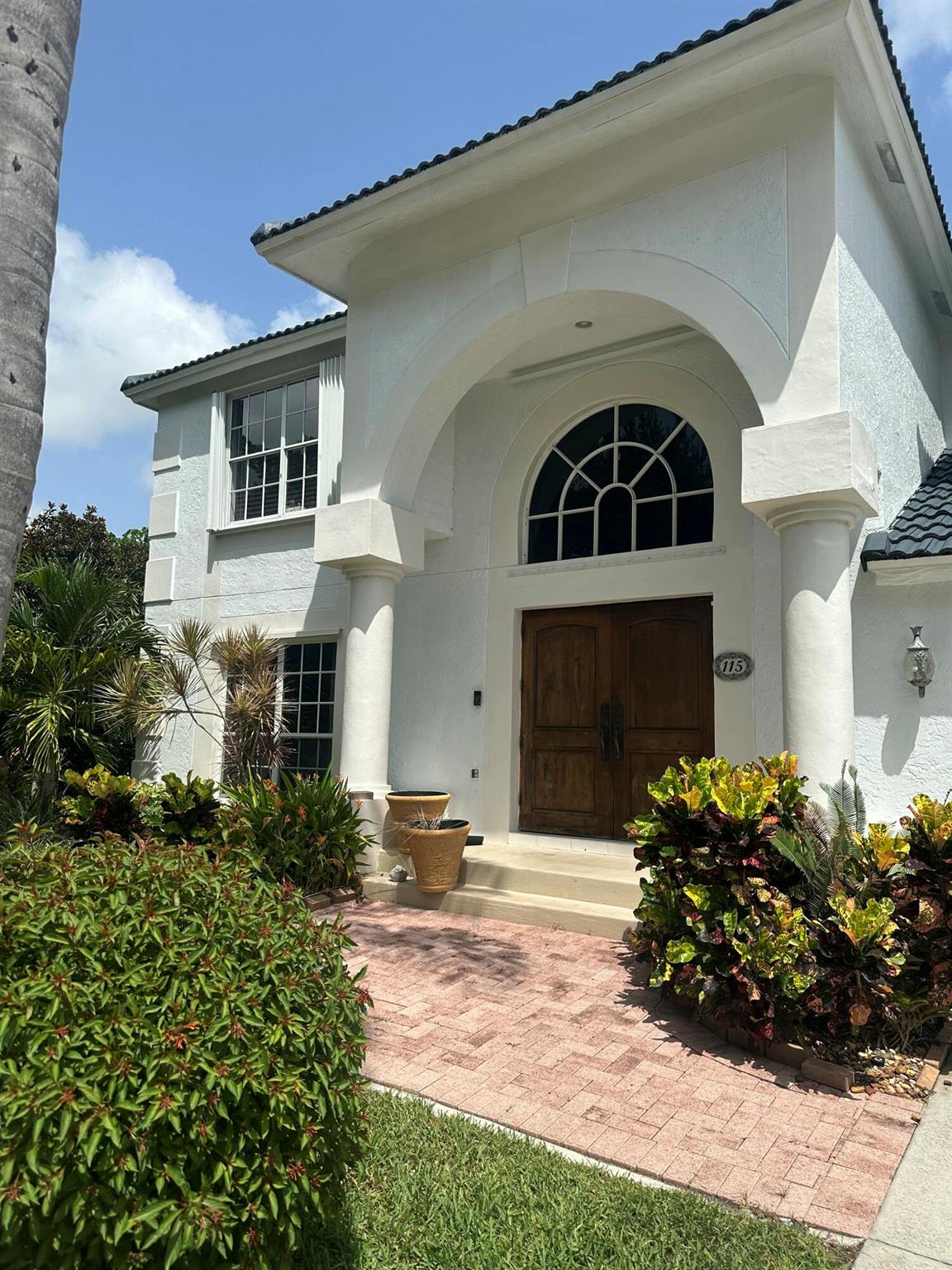 115 Spoonbill Ct