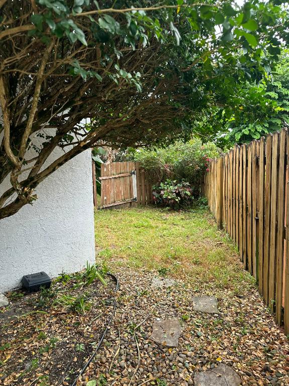 115 Spoonbill Ct Jupiter, FL 33458