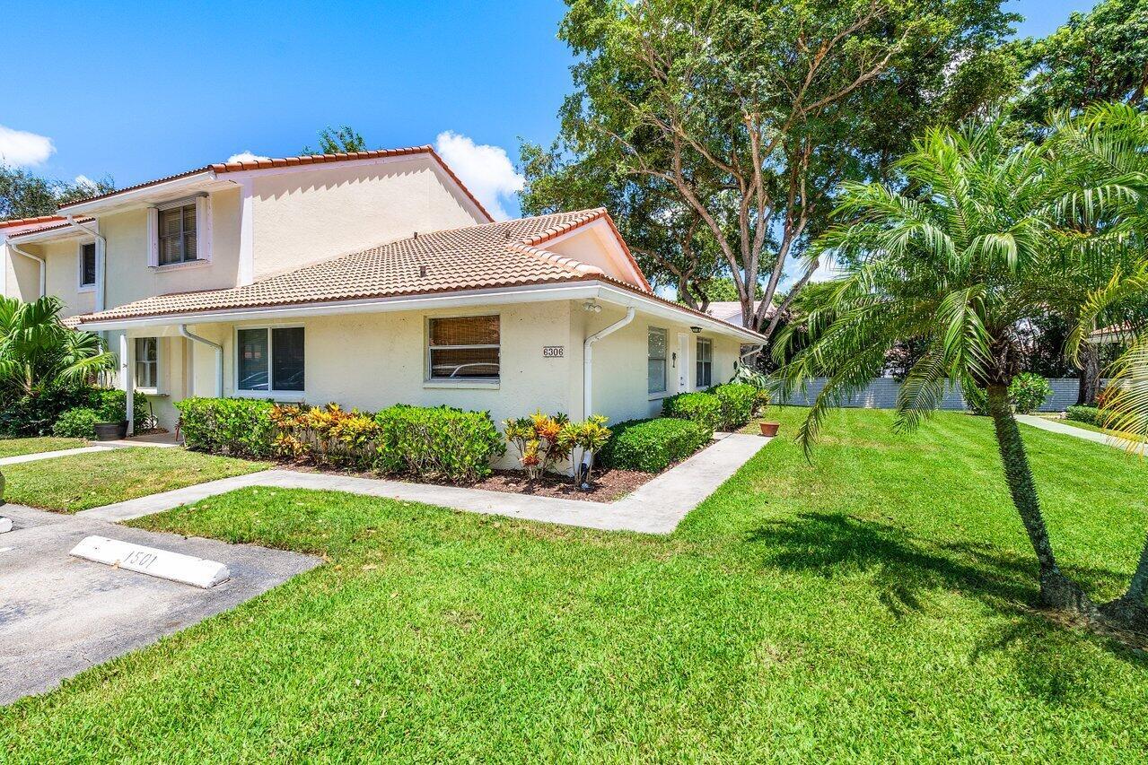 6306 Walk Cir