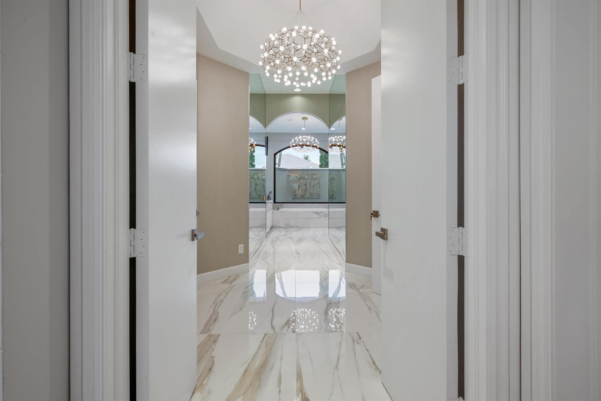 7000 Lions Head Ln Boca Raton, FL 33496