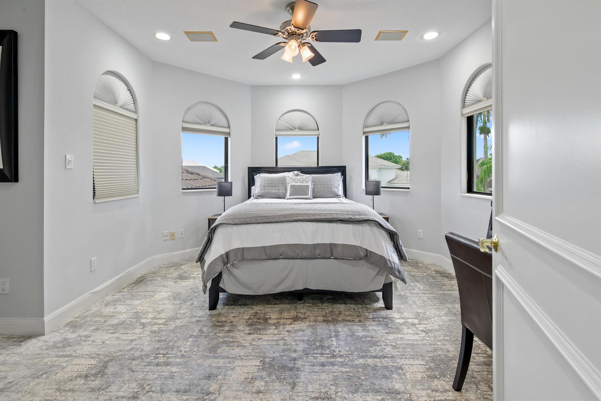 7000 Lions Head Ln Boca Raton, FL 33496