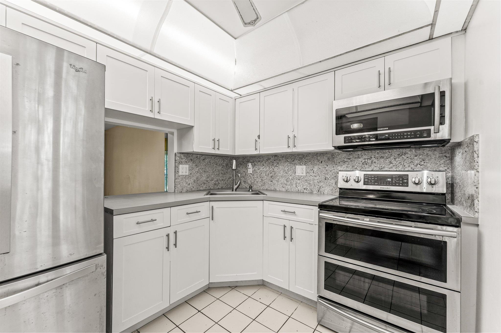 5980 NW 64th Ave #305