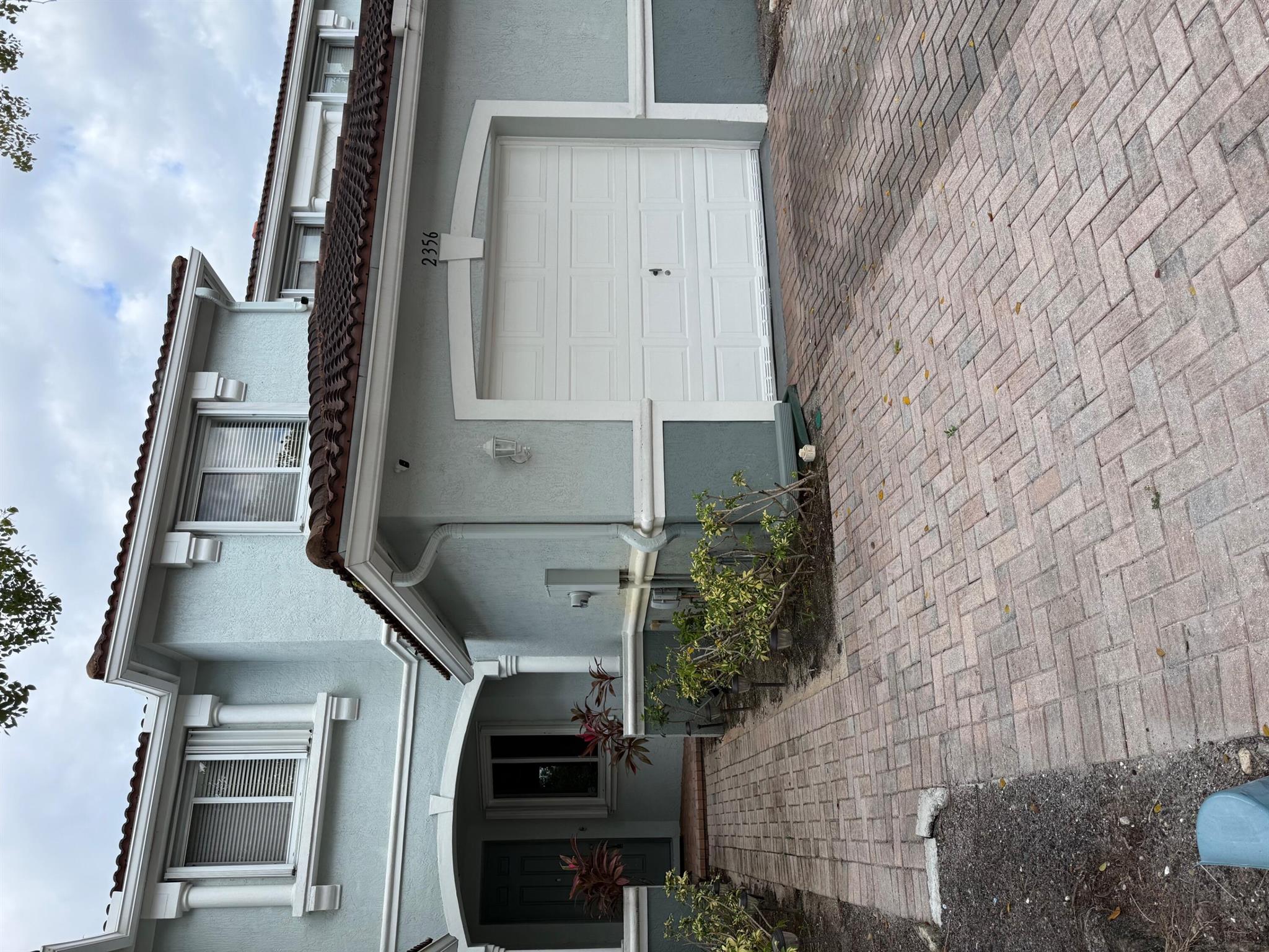 2356 Center Stone Ln