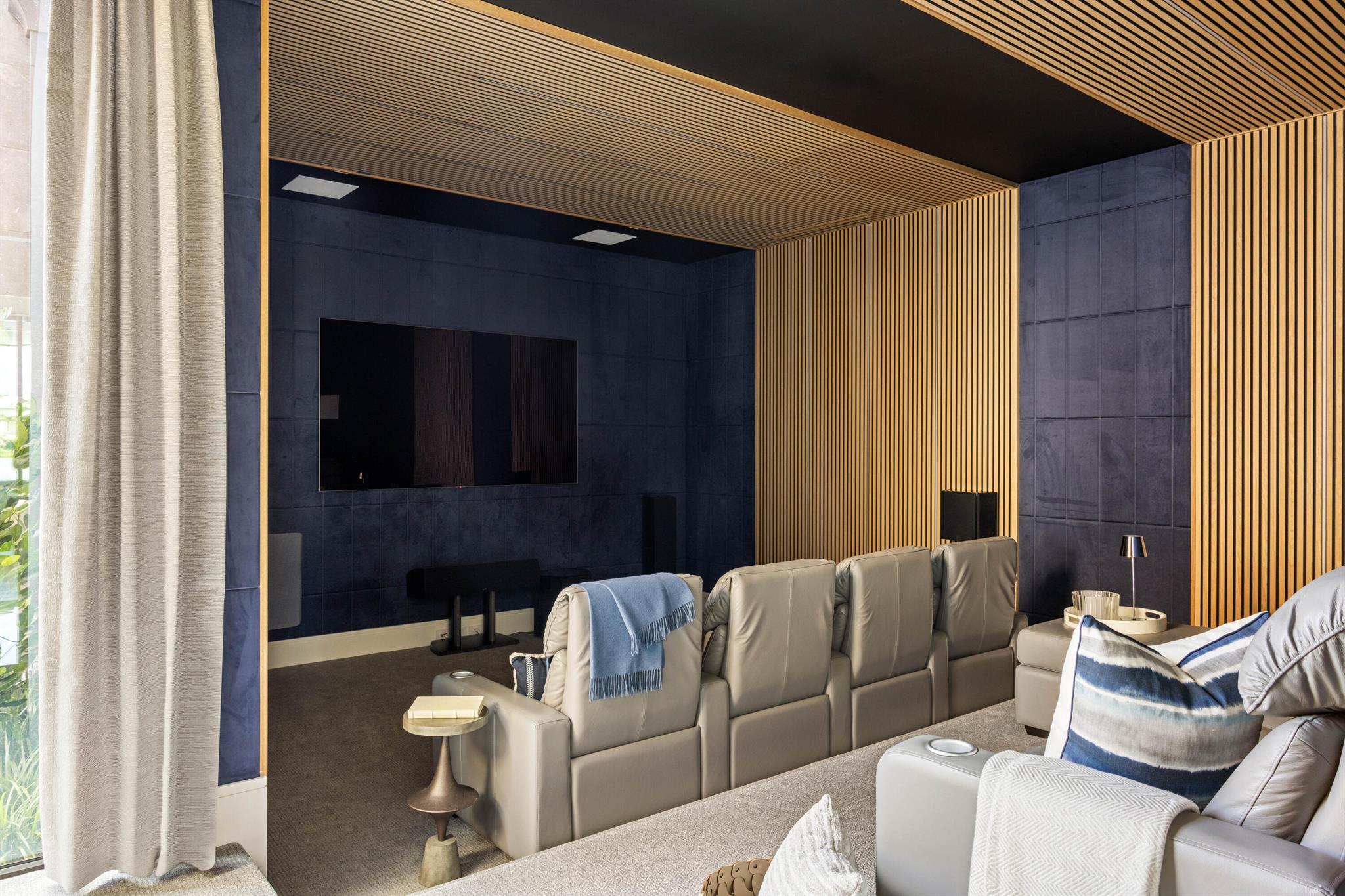 488 S Beach Rd Jupiter Island, FL 33455