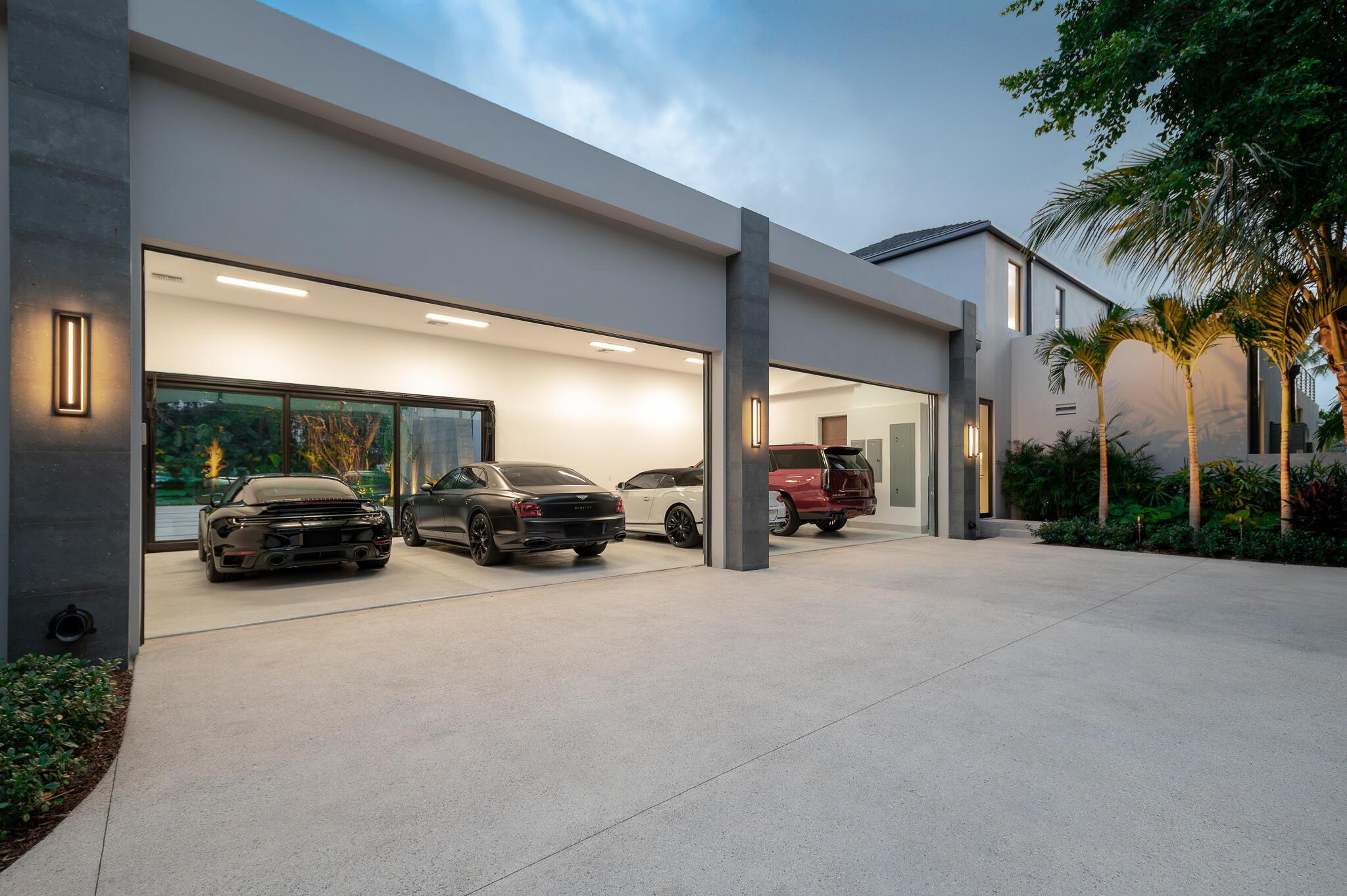 488 S Beach Rd Jupiter Island, FL 33455