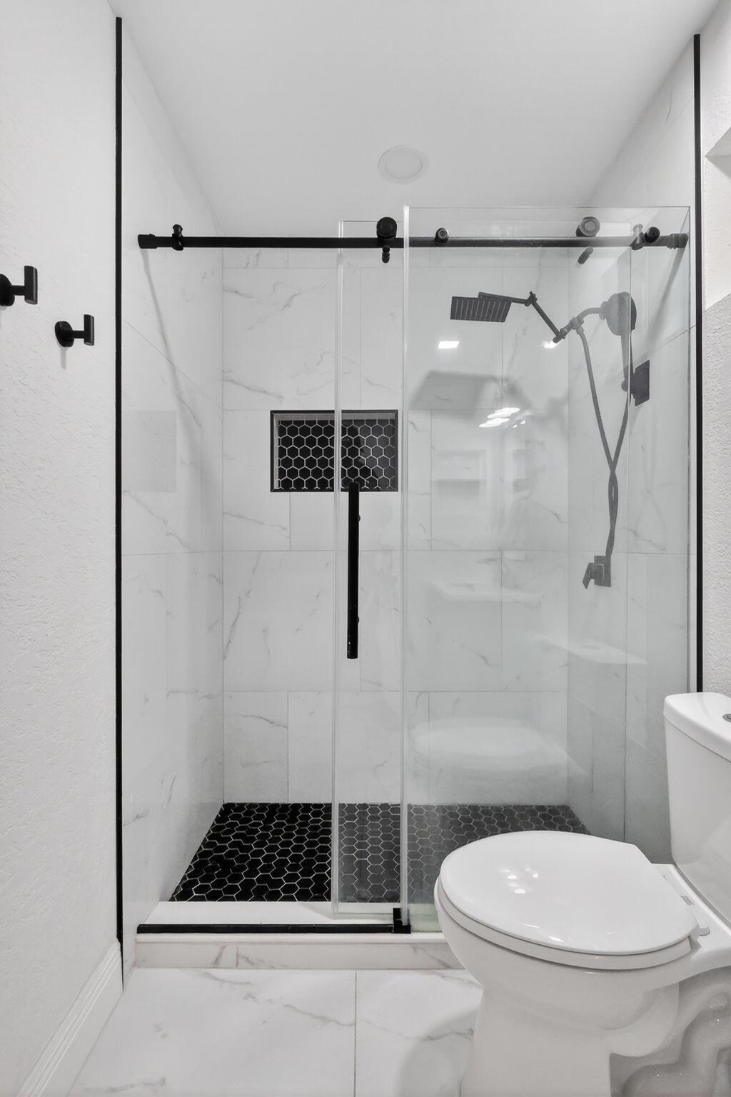 6857 Sugarloaf Key St Lake Worth, FL 33467