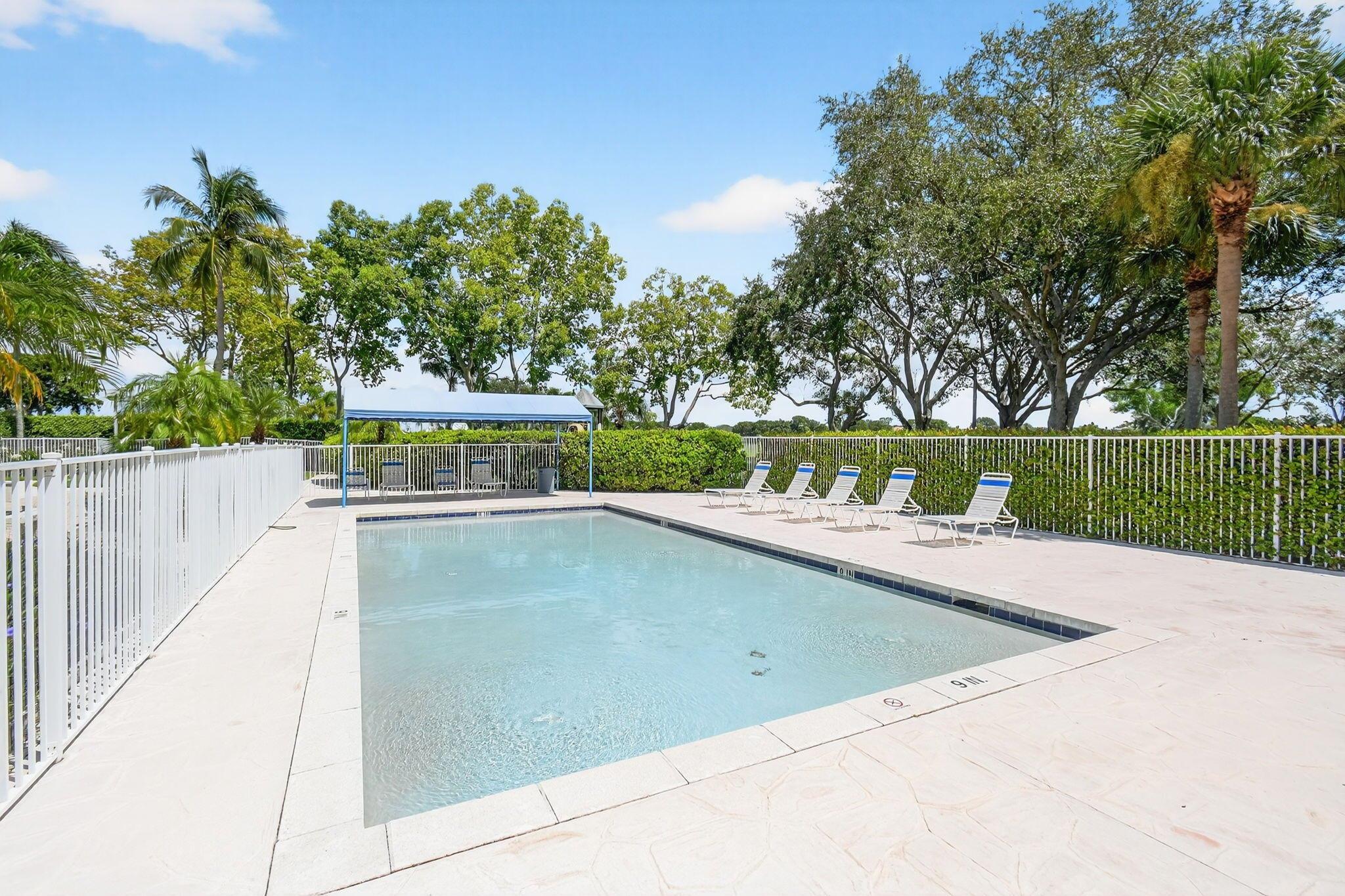 6857 Sugarloaf Key St Lake Worth, FL 33467