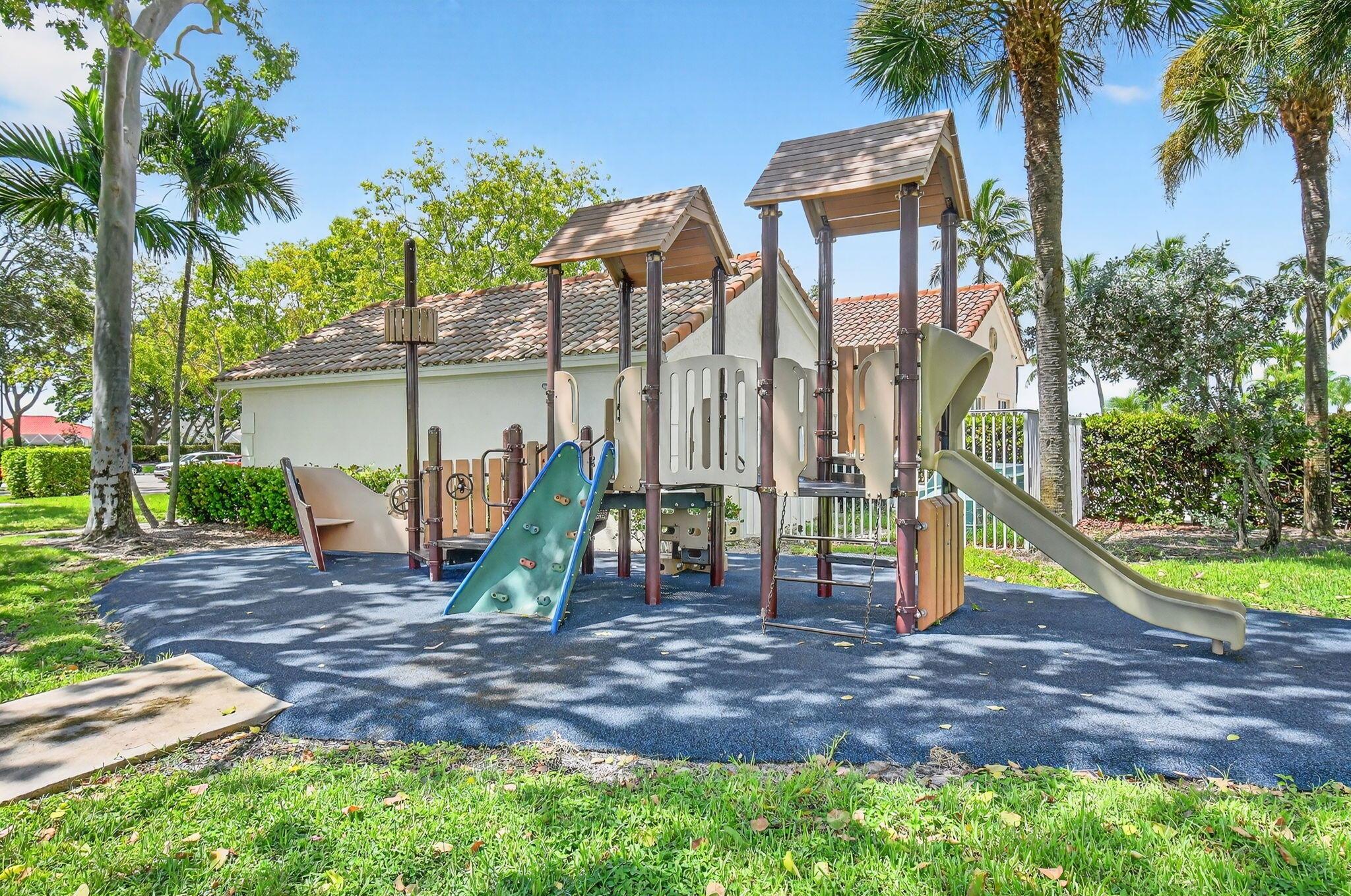 6857 Sugarloaf Key St Lake Worth, FL 33467