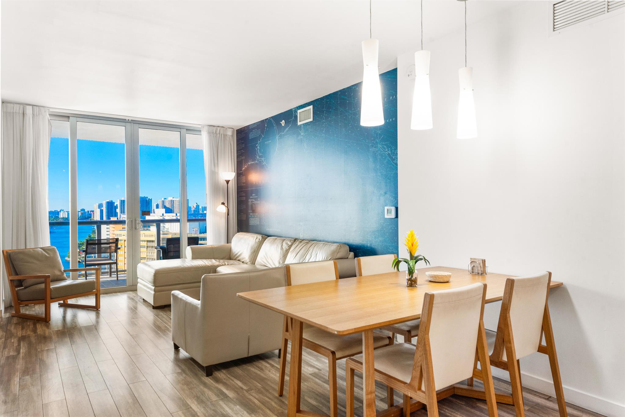 image Beachwalk Hotel & Residences21