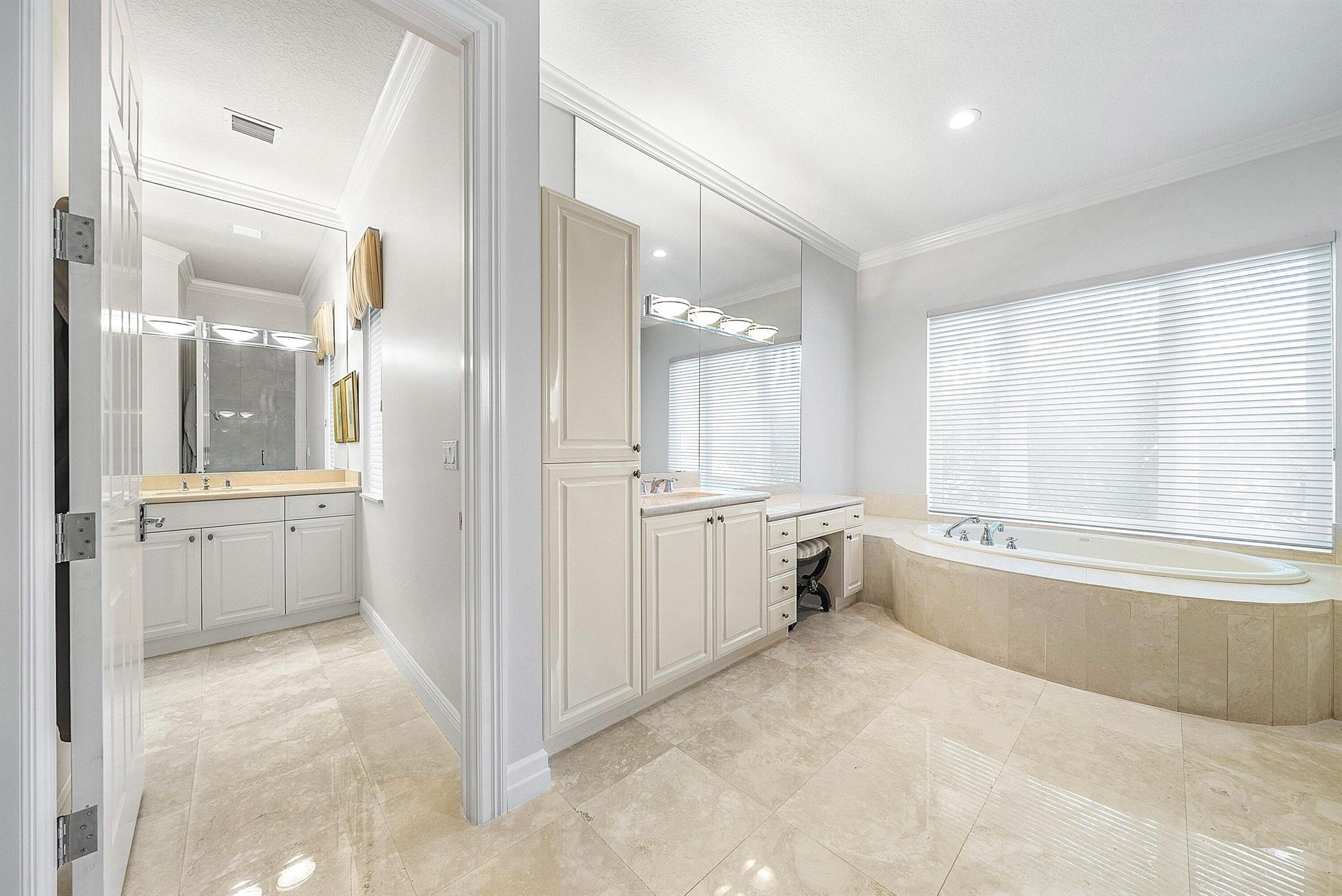 13120 Marsh Lndg Palm Beach Gardens, FL 33418