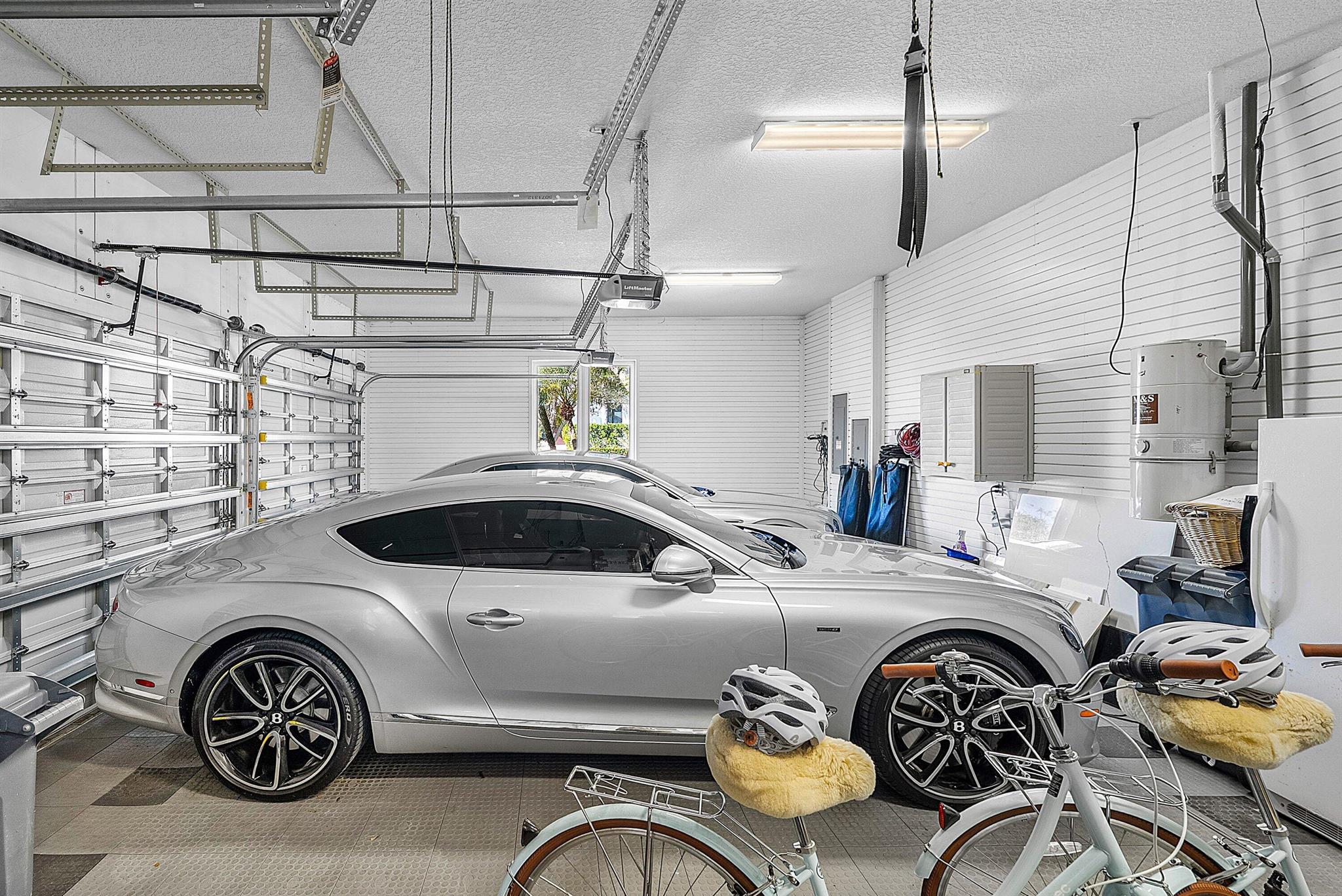 13120 Marsh Lndg Palm Beach Gardens, FL 33418