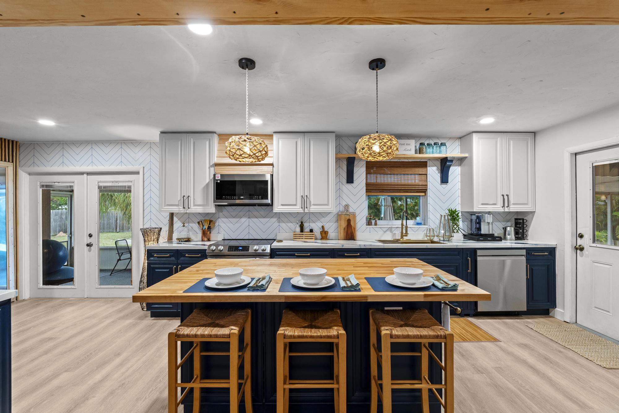 18989 SE Hillcrest Tequesta, FL 33469