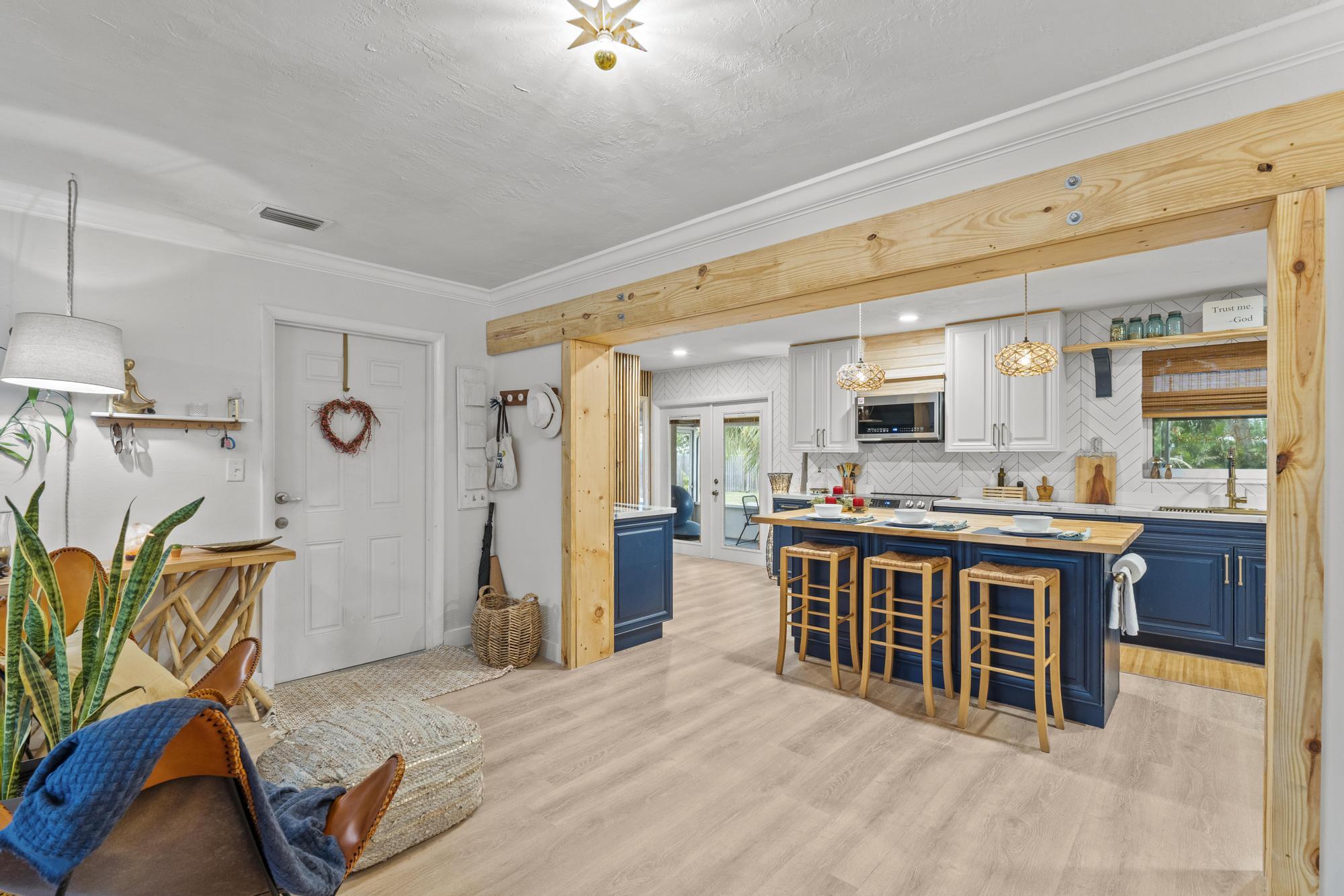 18989 SE Hillcrest Tequesta, FL 33469