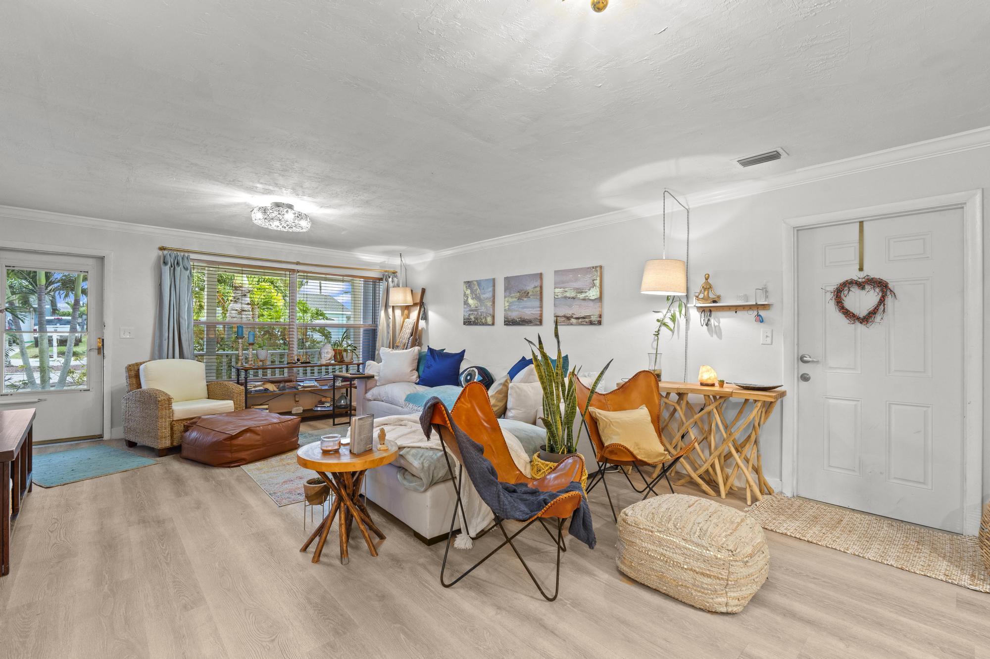 18989 SE Hillcrest Tequesta, FL 33469