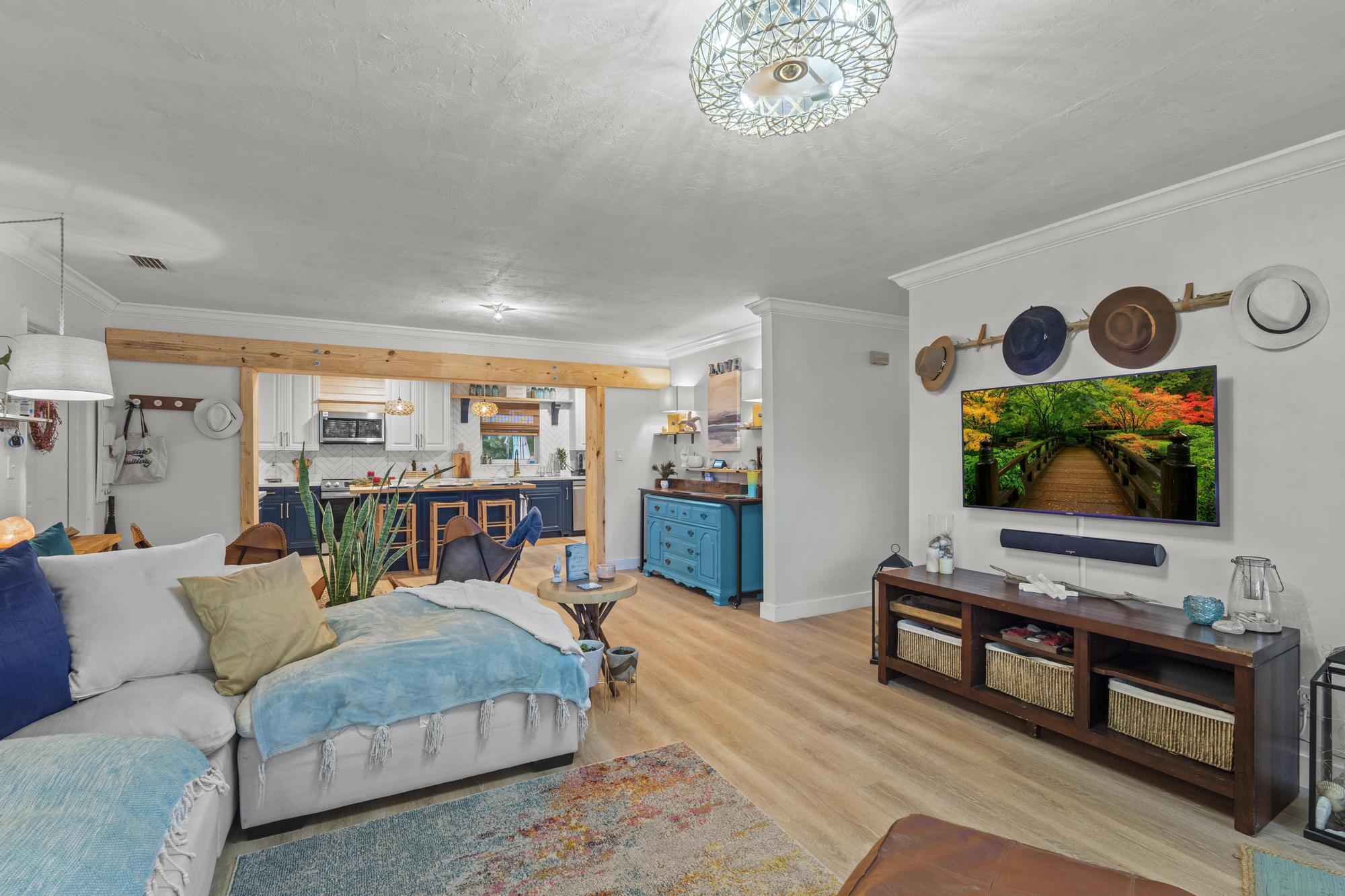 18989 SE Hillcrest Tequesta, FL 33469