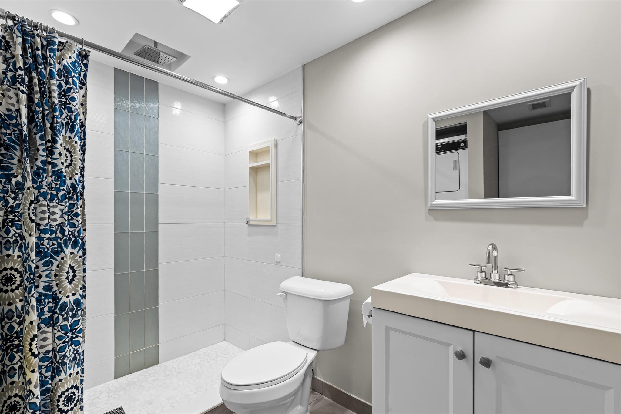 9270 Vista Del Lago #E27 Boca Raton, FL 33428