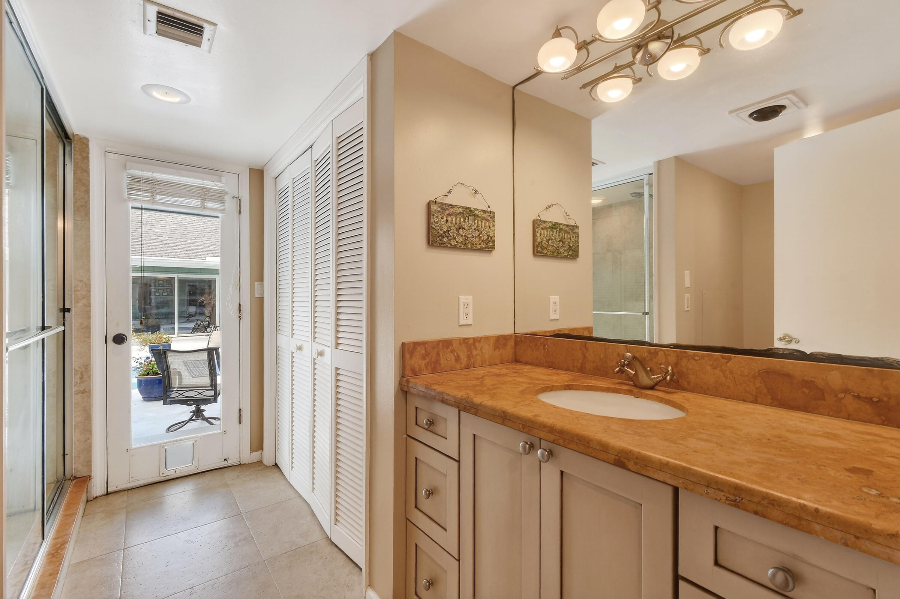 285 Golfview Tequesta, FL 33469